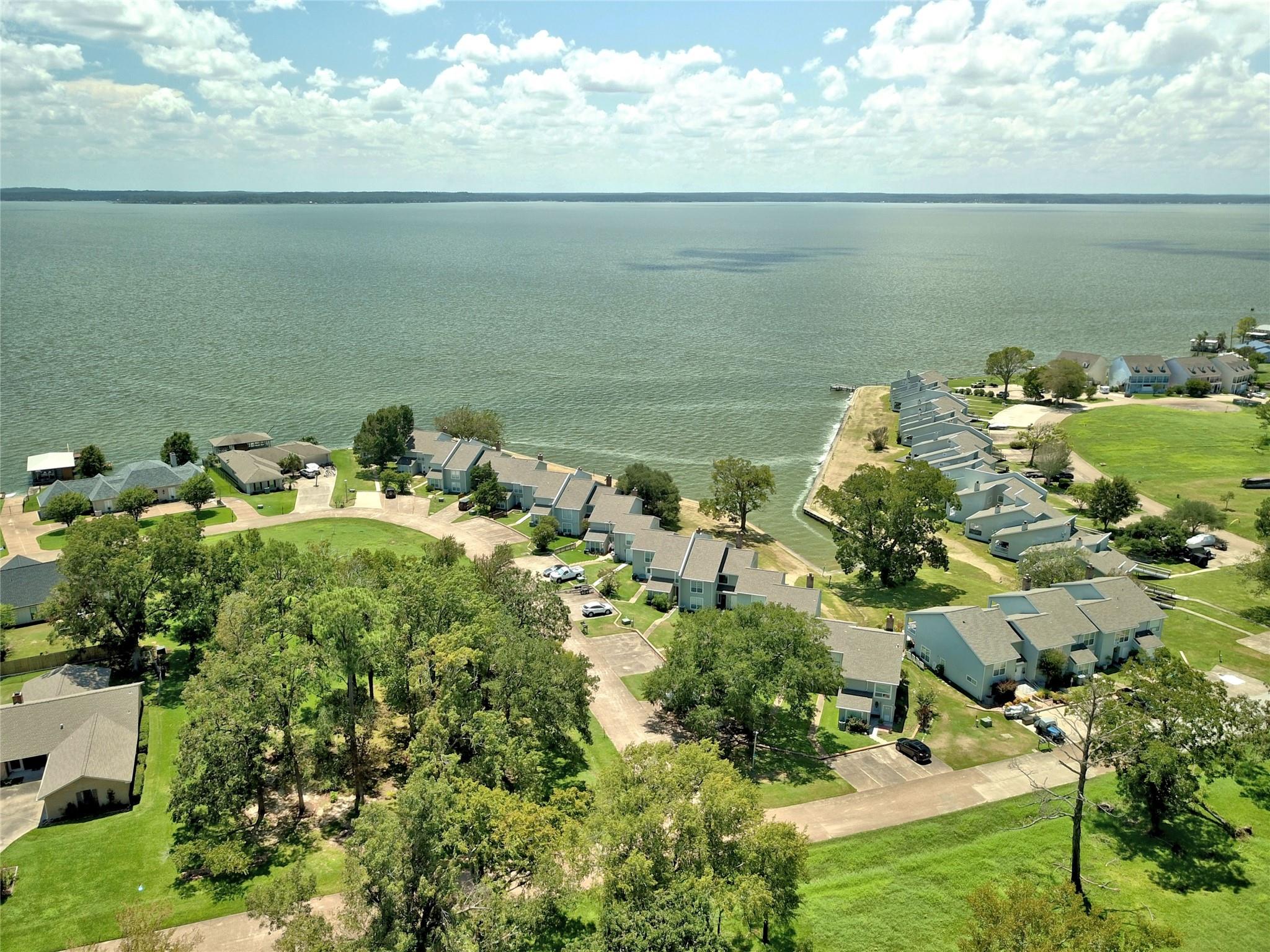 100 Edgewater Drive # 32