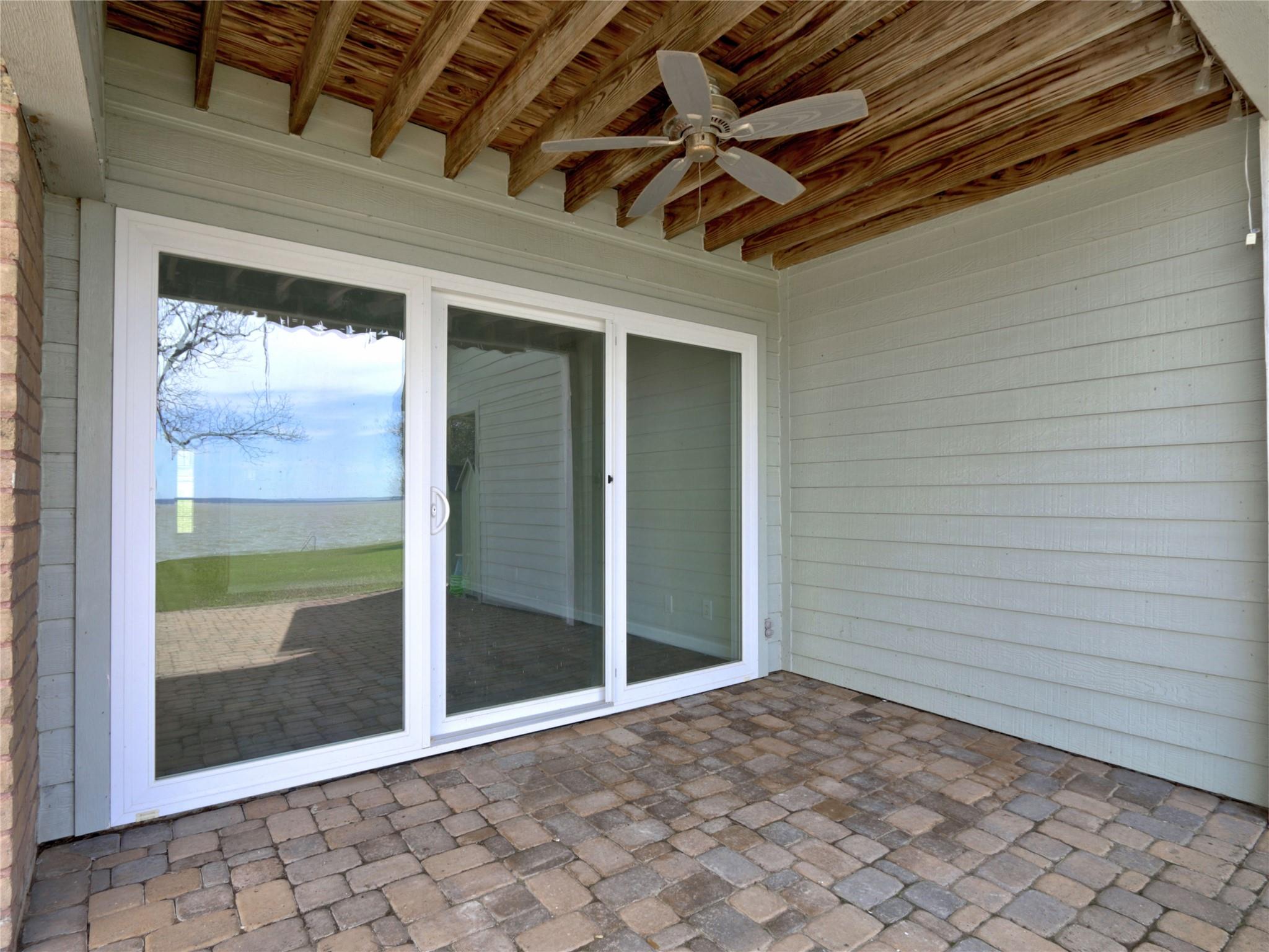 100 Edgewater Drive # 32