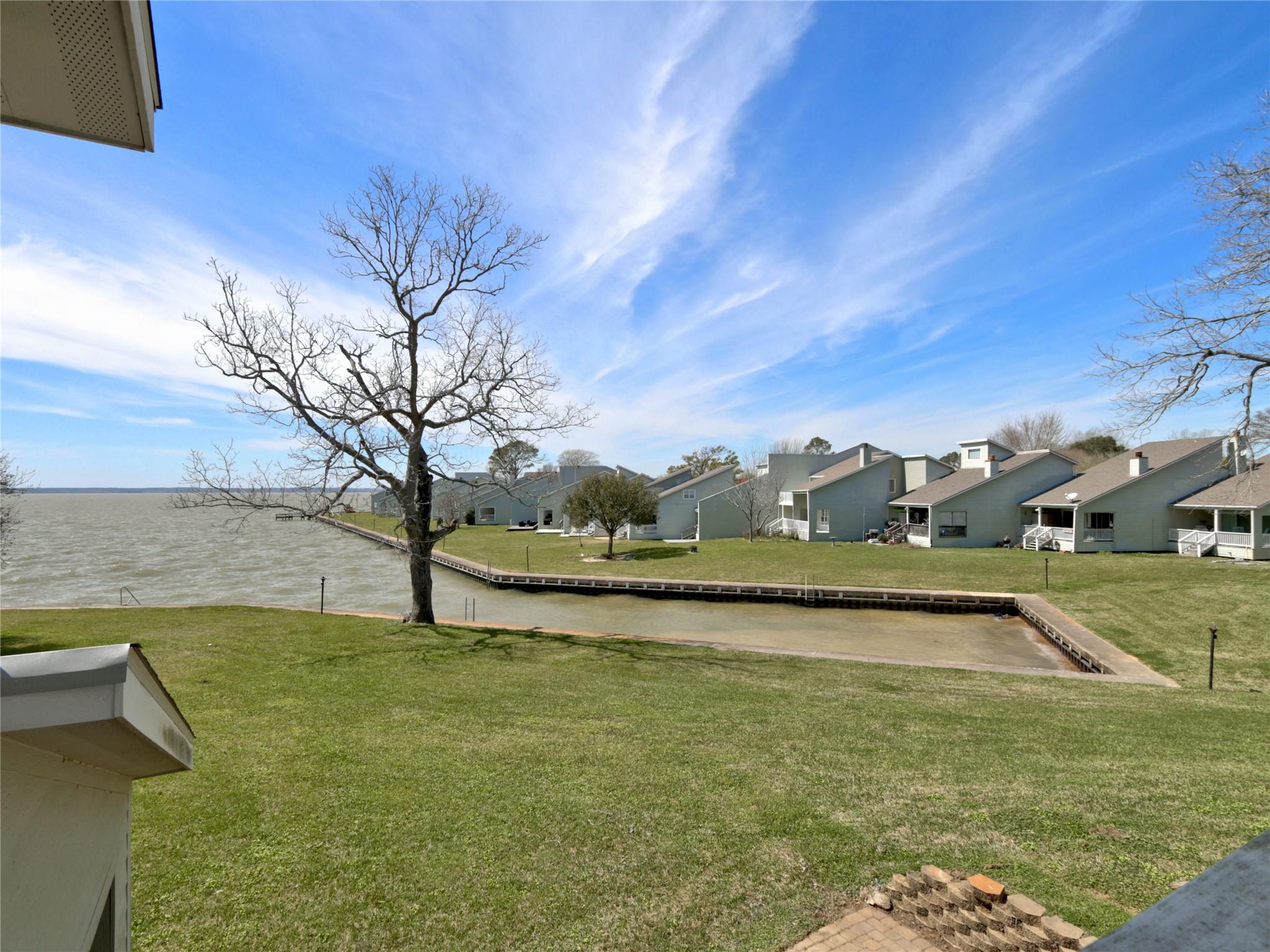 100 Edgewater Drive # 32
