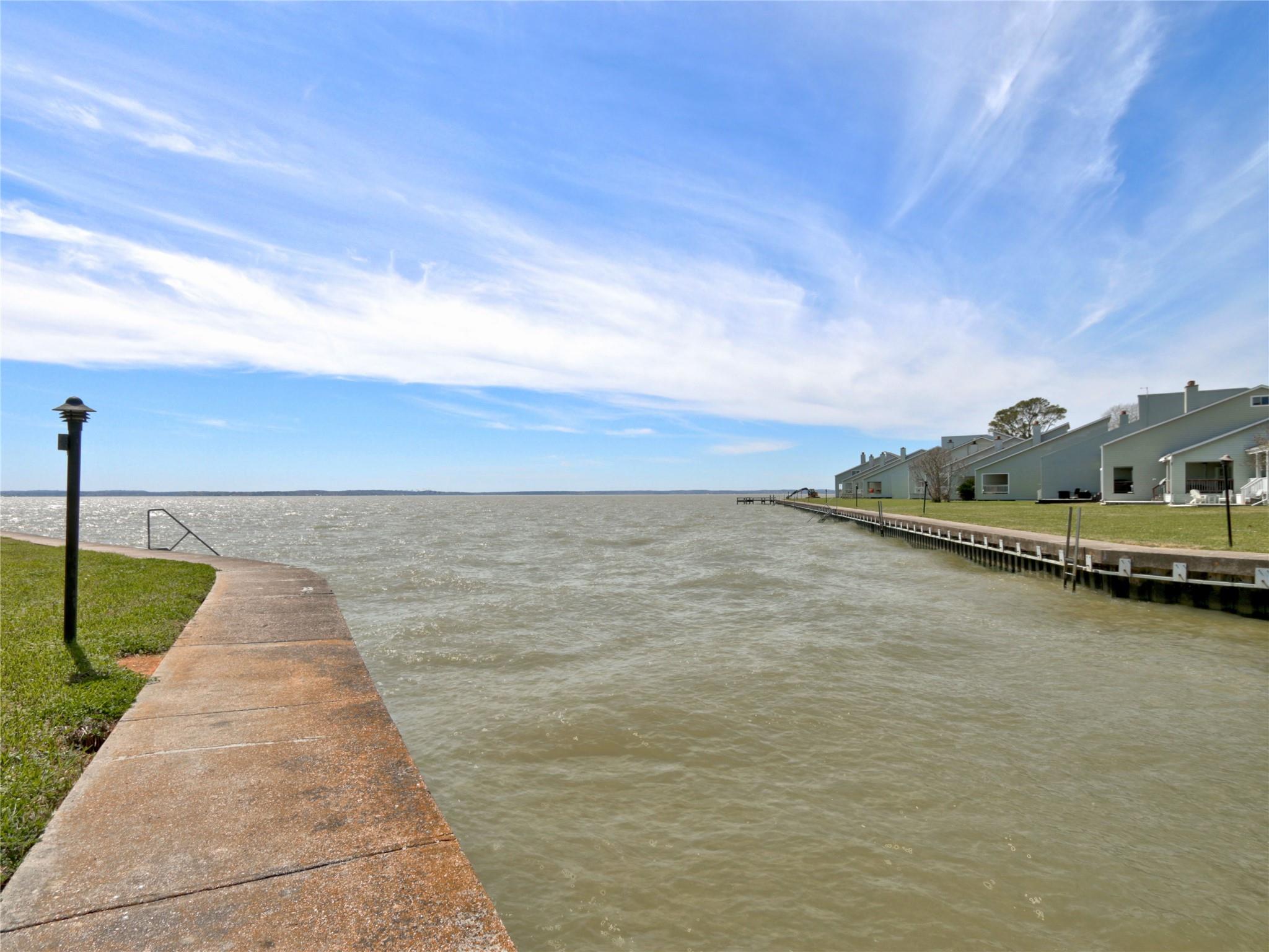 100 Edgewater Drive # 32