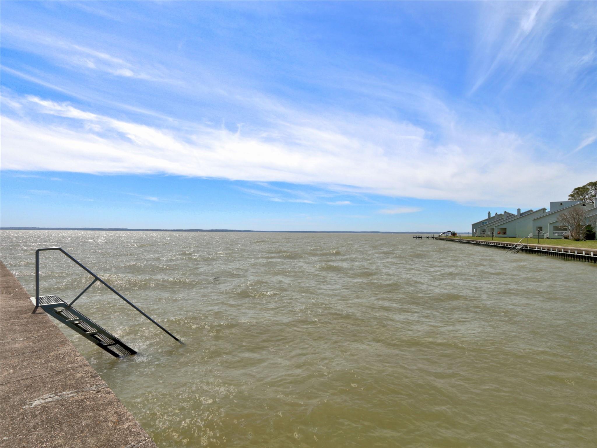 100 Edgewater Drive # 32