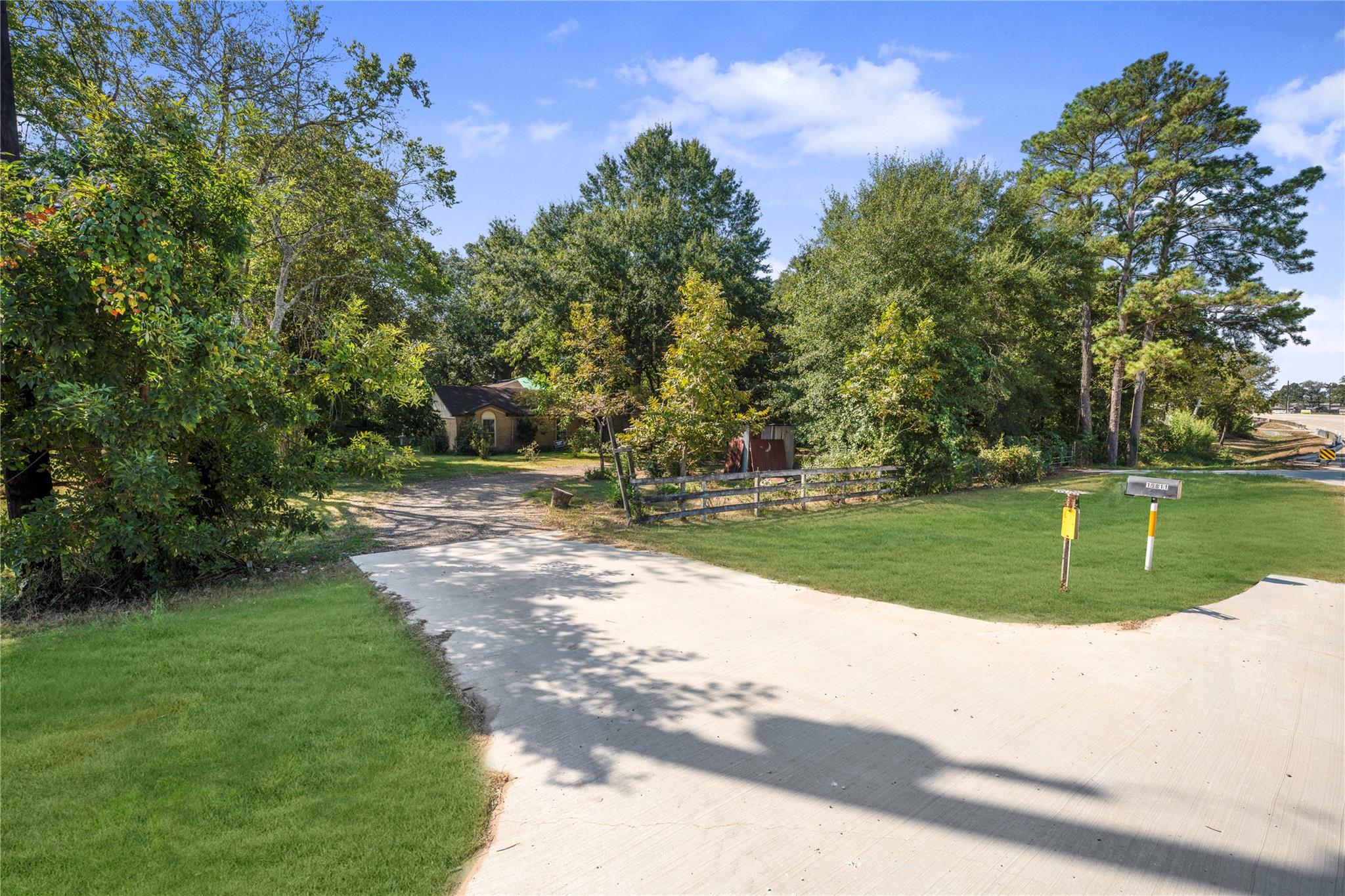 19811 Fm 1488 Road
