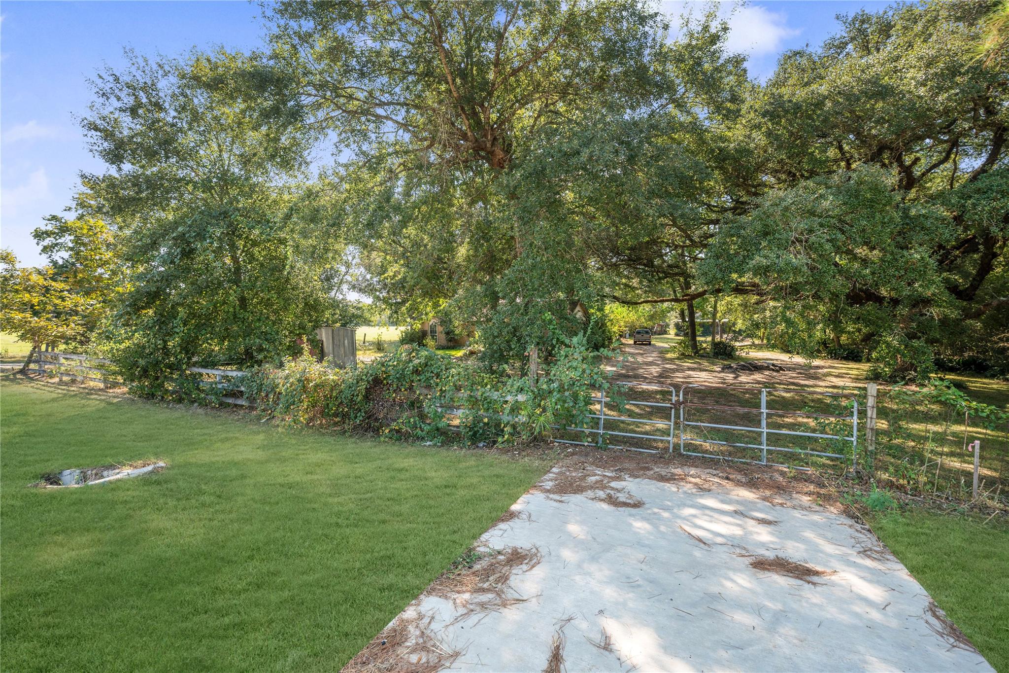 19811 Fm 1488 Road