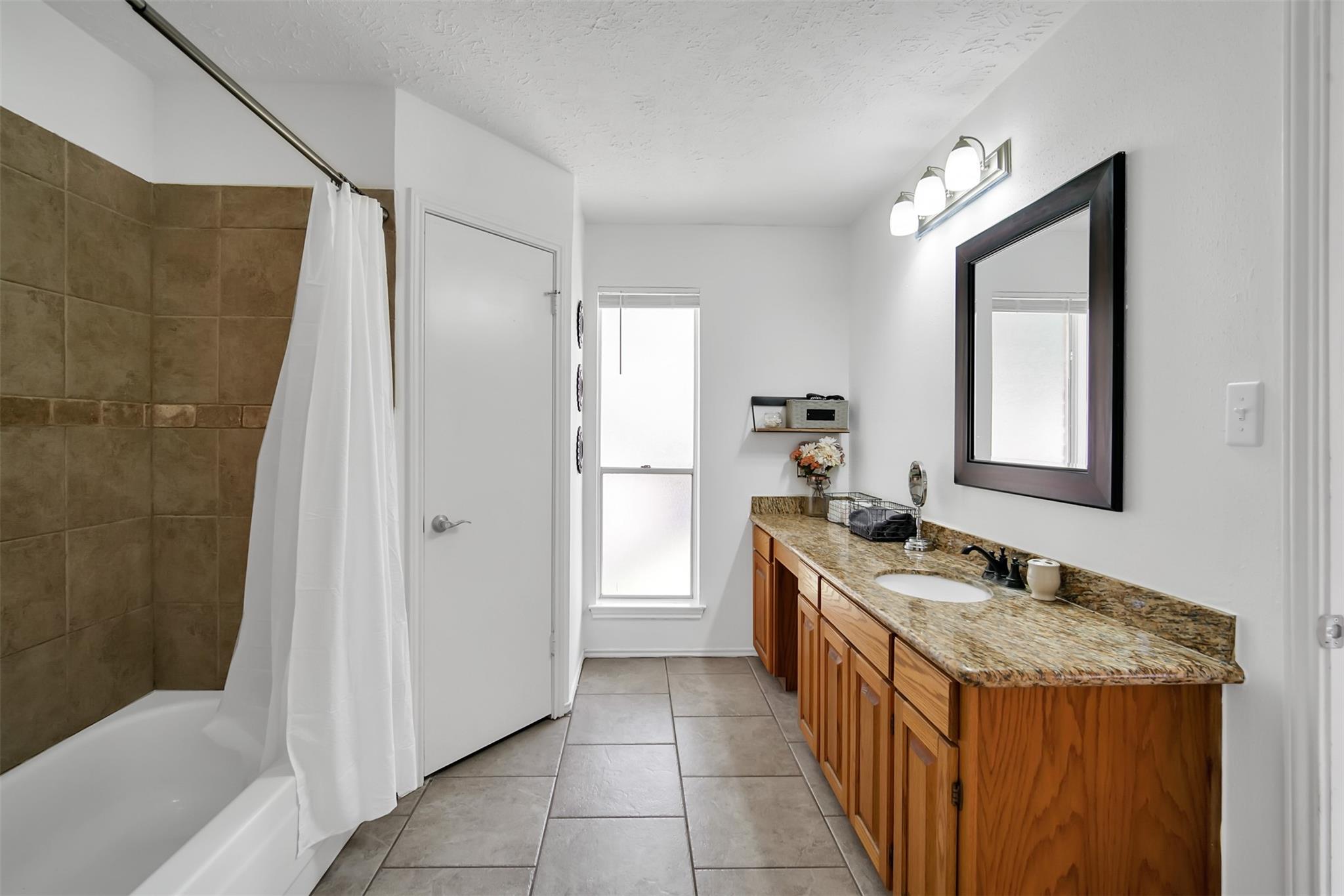 3511 Nutwood Lane