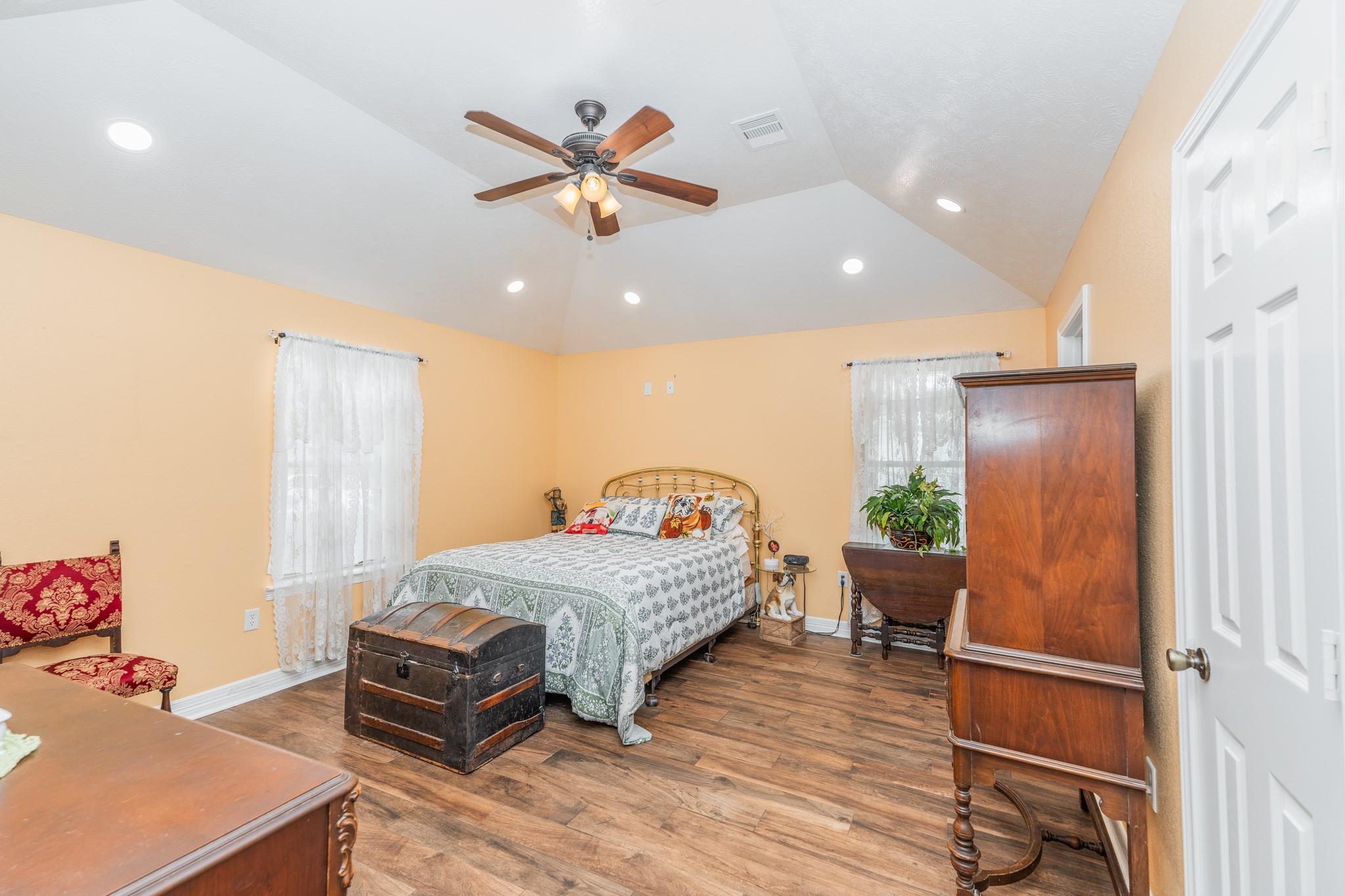110 County Road 328 S