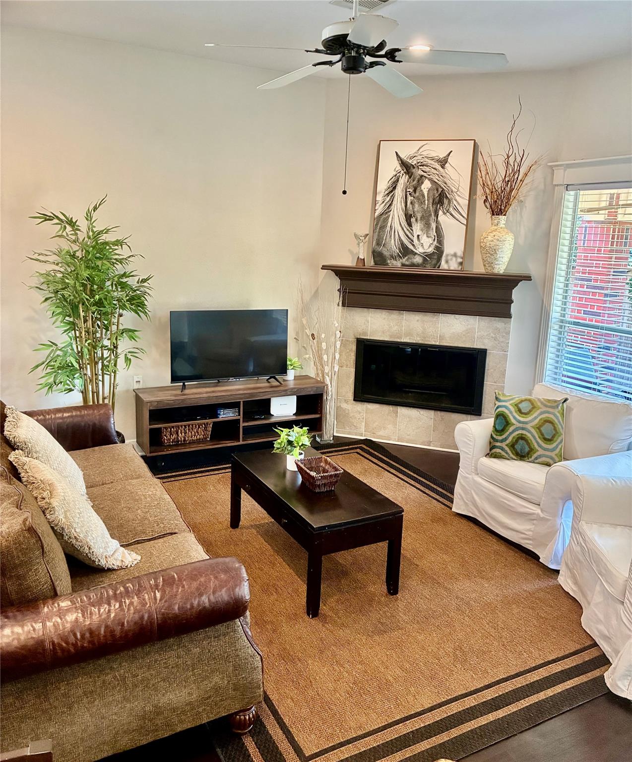 435 N Rivershire Drive