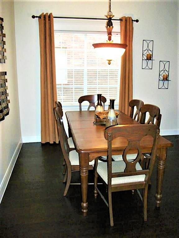 435 N Rivershire Drive