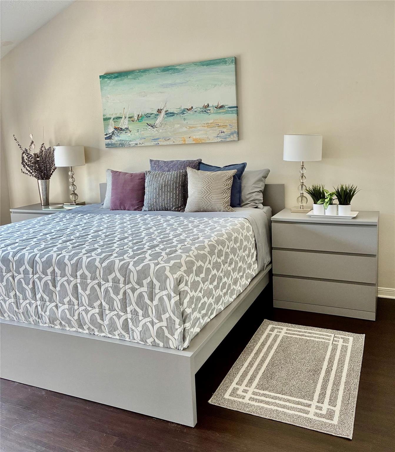 435 N Rivershire Drive