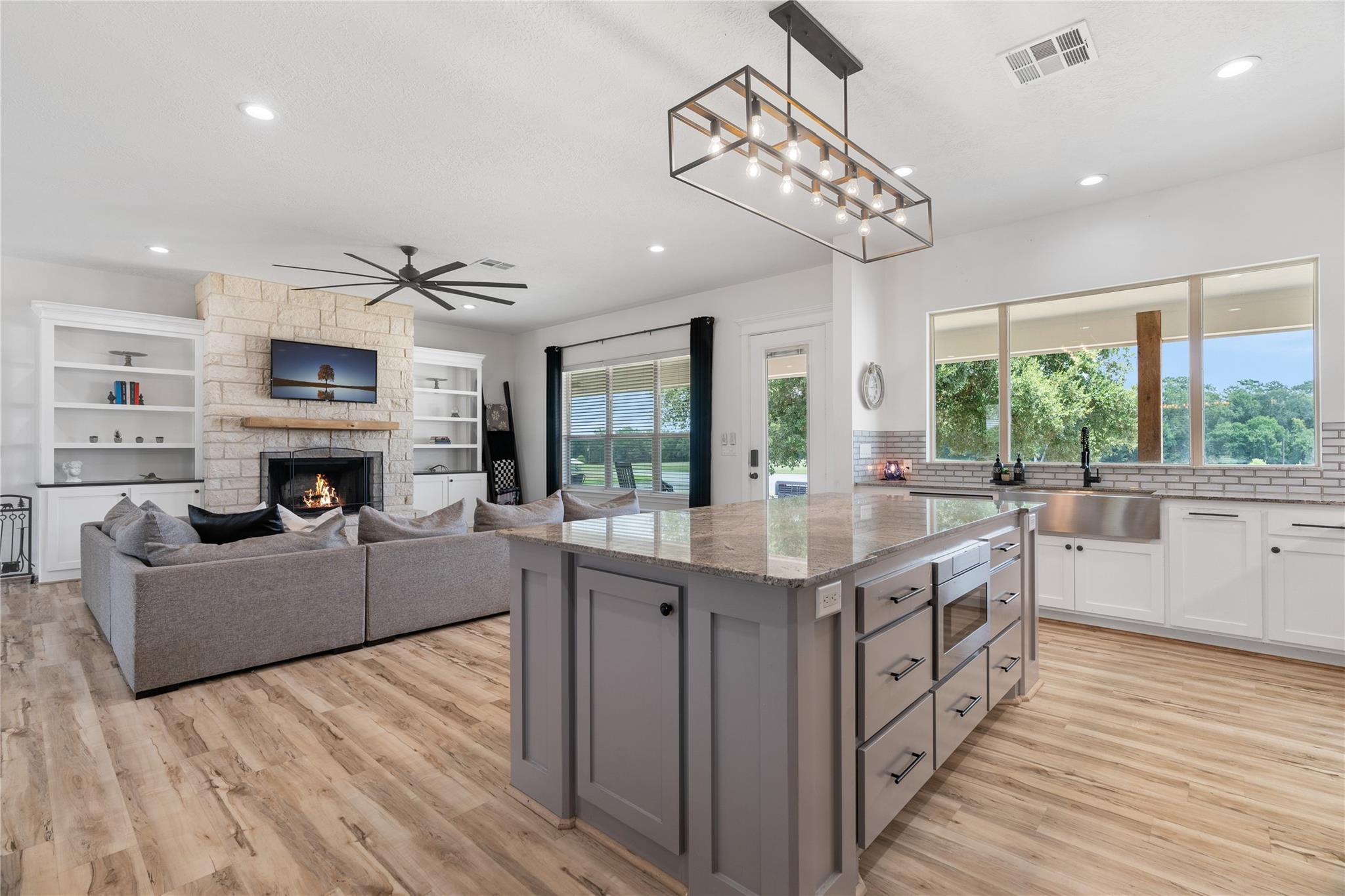 41111 Community Road