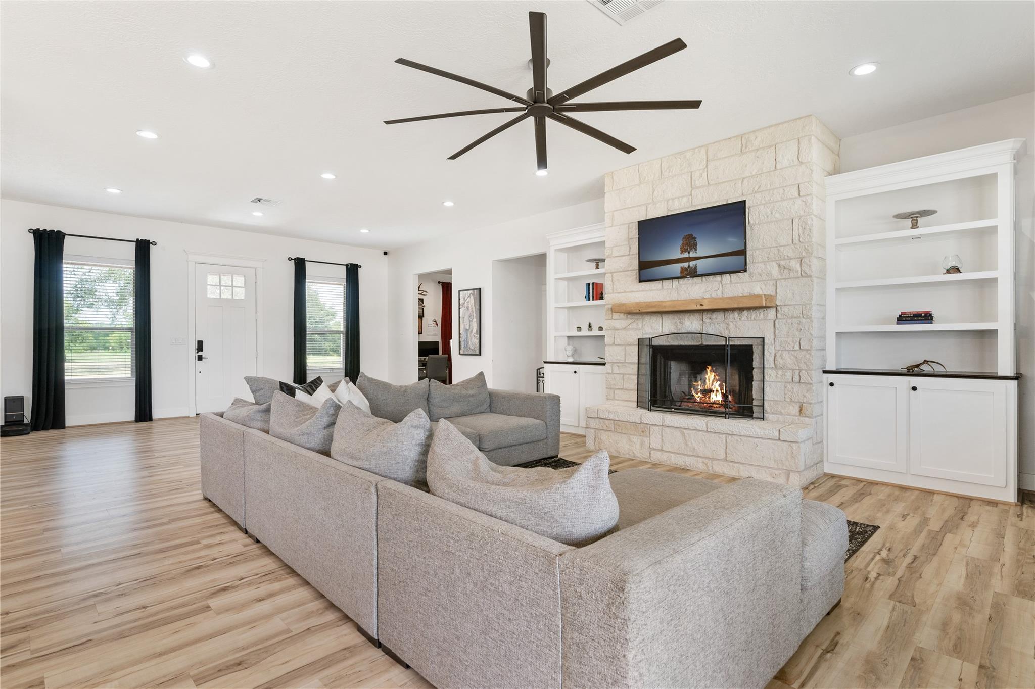41111 Community Road