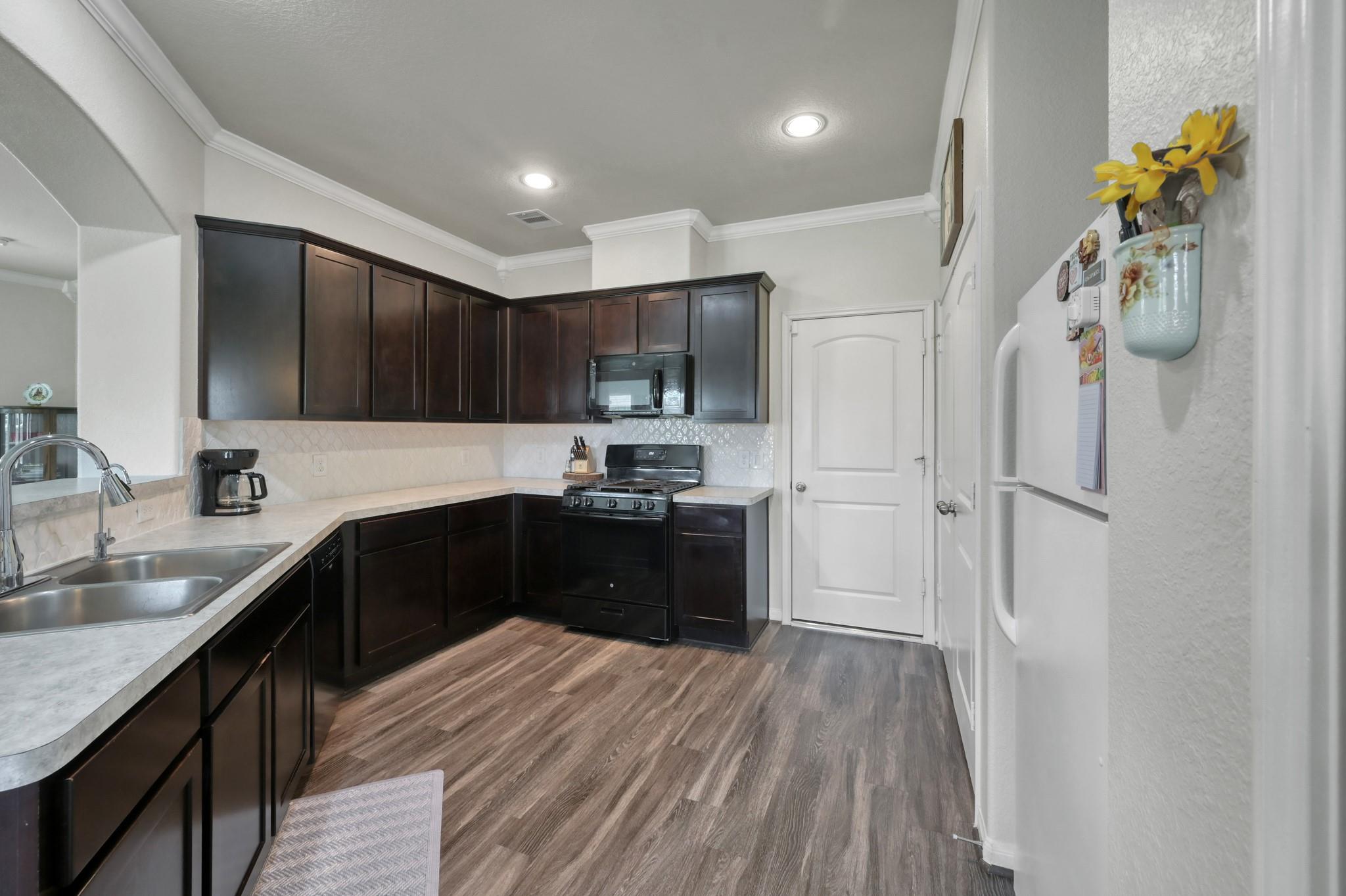 14072 Waukegan Way N