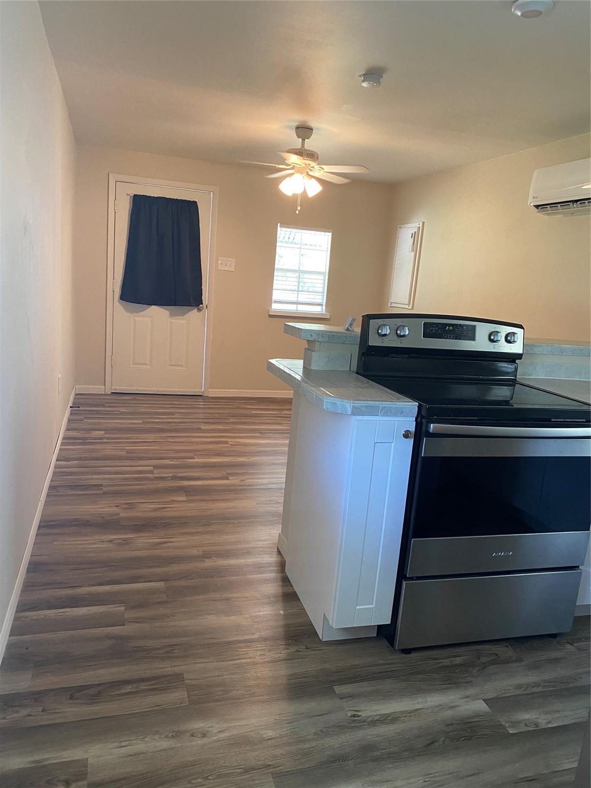 8992A Greenwood Drive