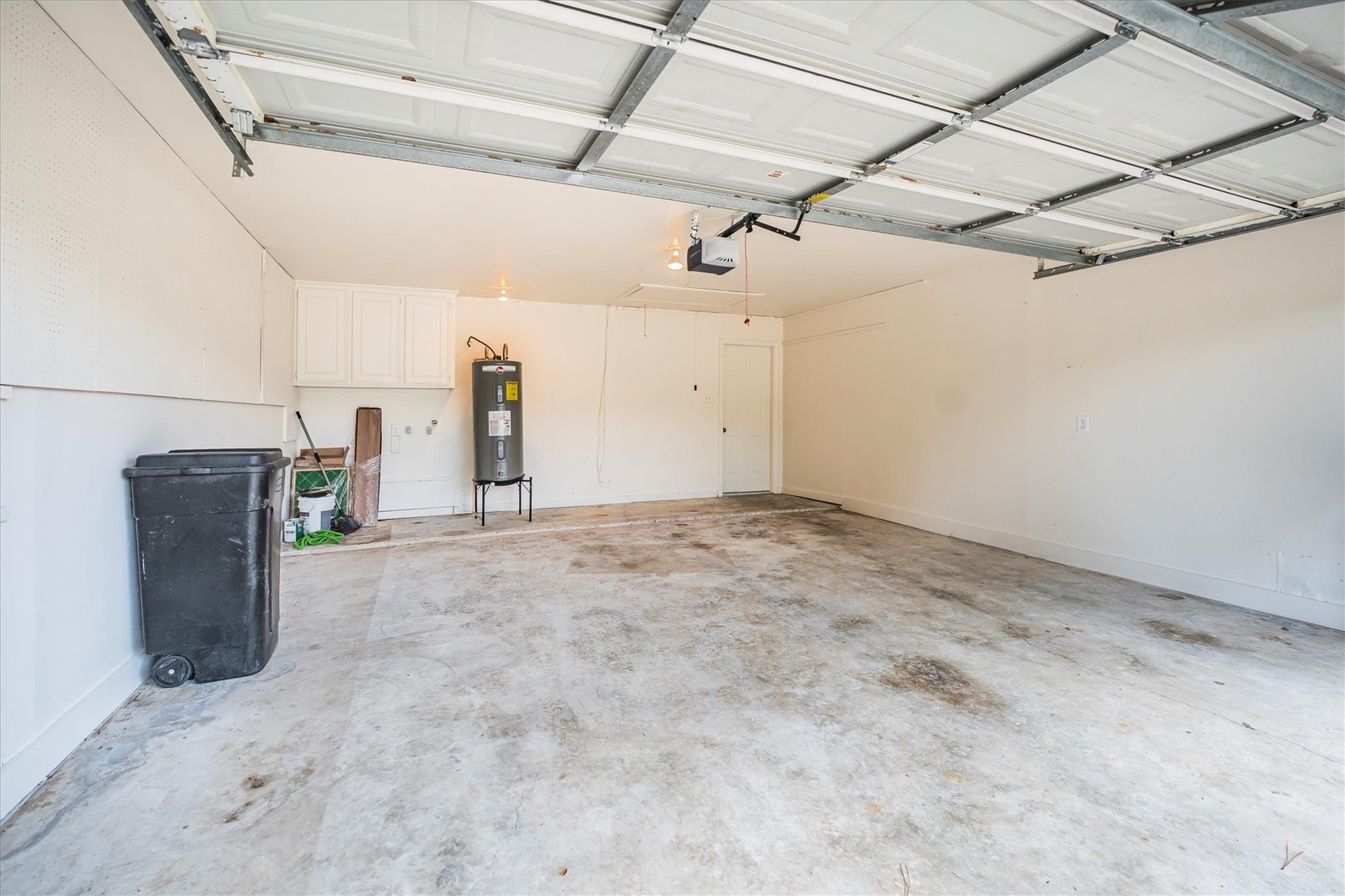 11819 Doretta Drive, Montgomery