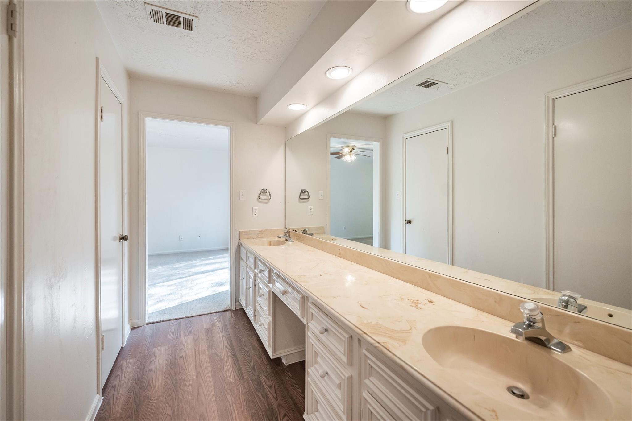 11819 Doretta Drive, Montgomery