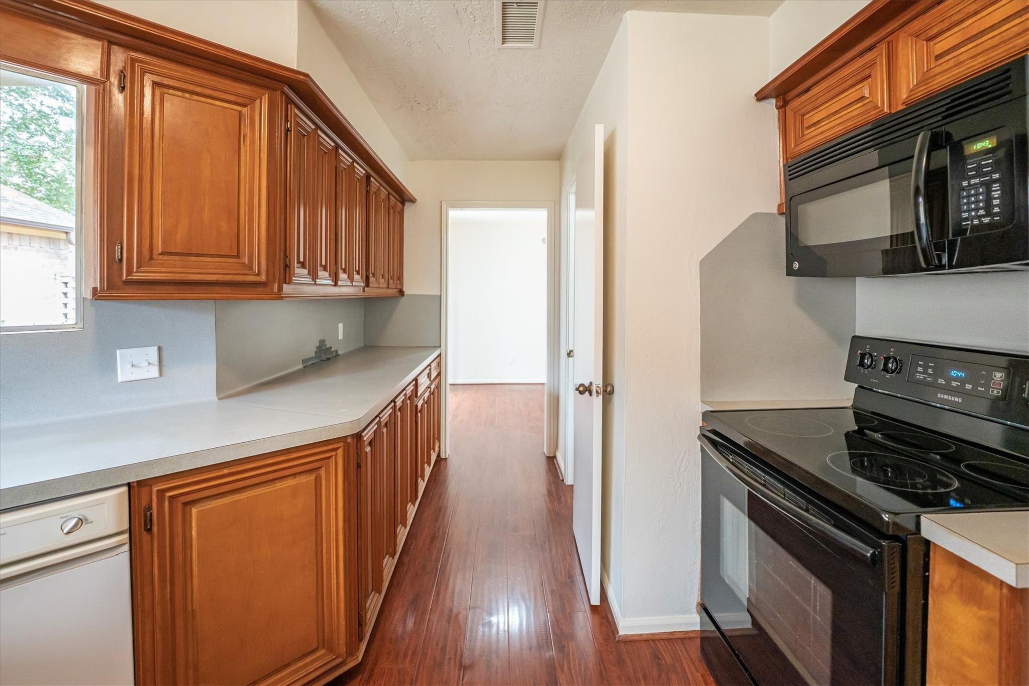 11819 Doretta Drive, Montgomery