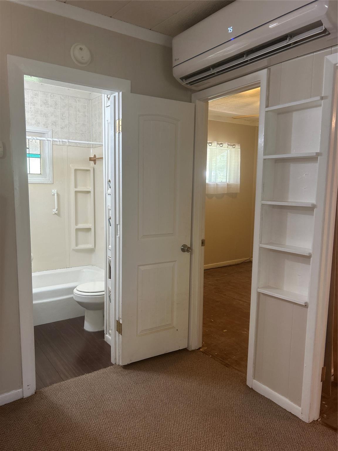 381 Lakeshore Drive