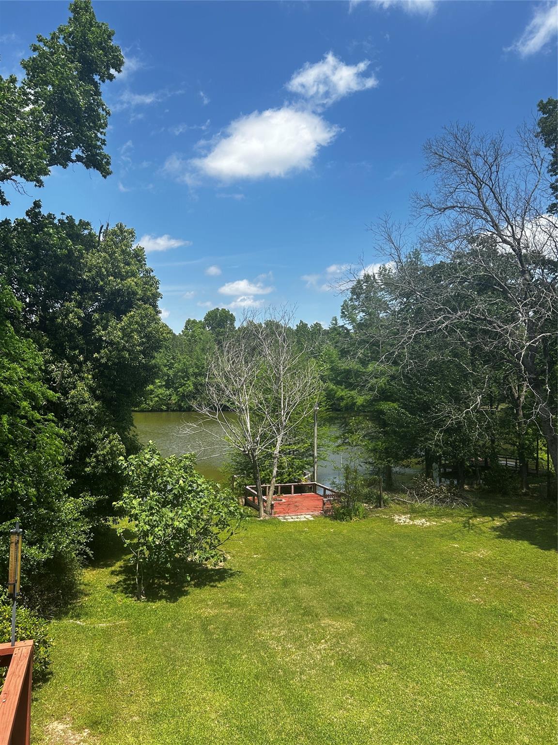 381 Lakeshore Drive