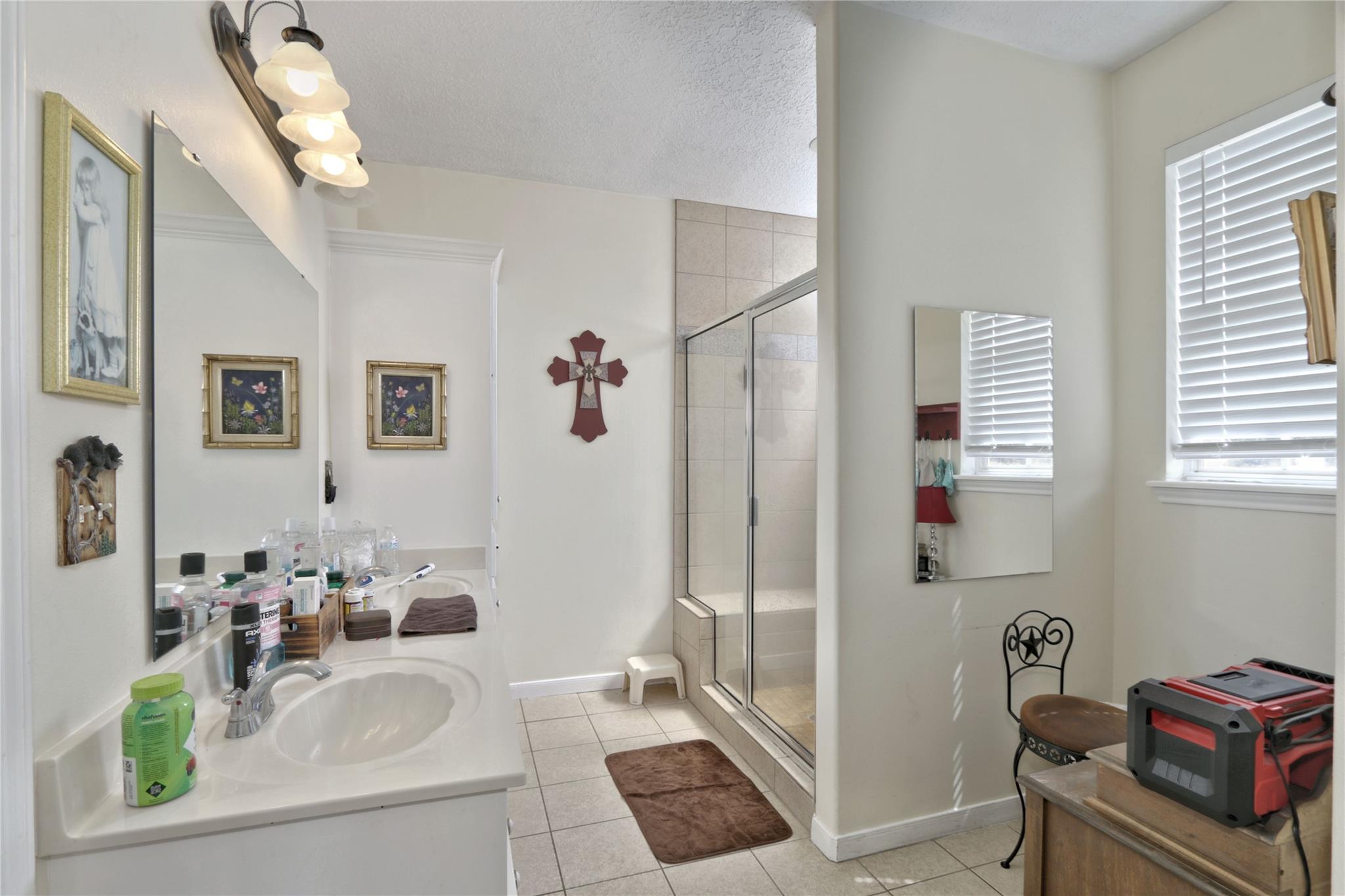 18135 N State Highway 75
