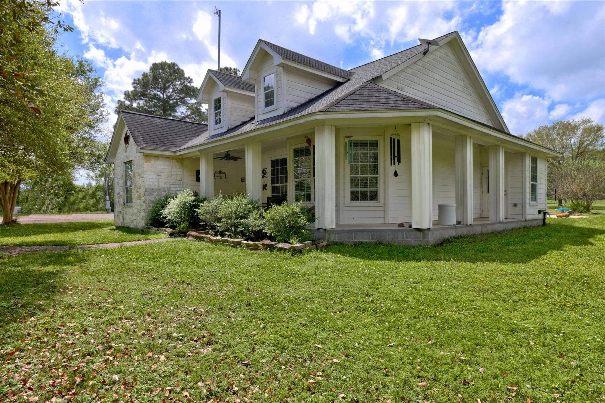 18135 N State Highway 75