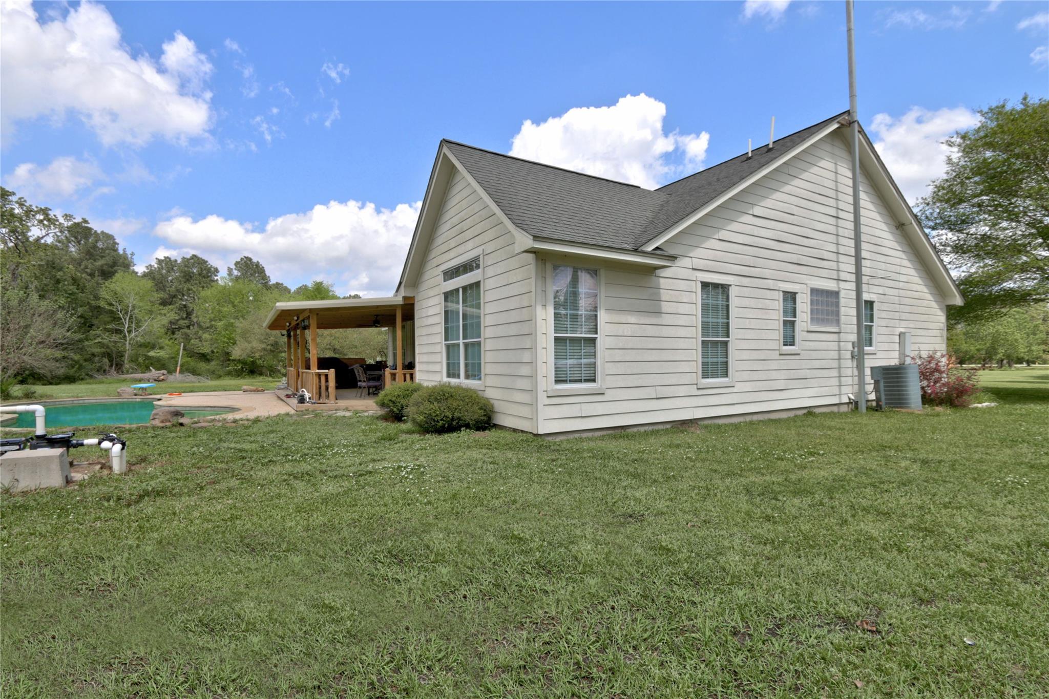 18135 N State Highway 75
