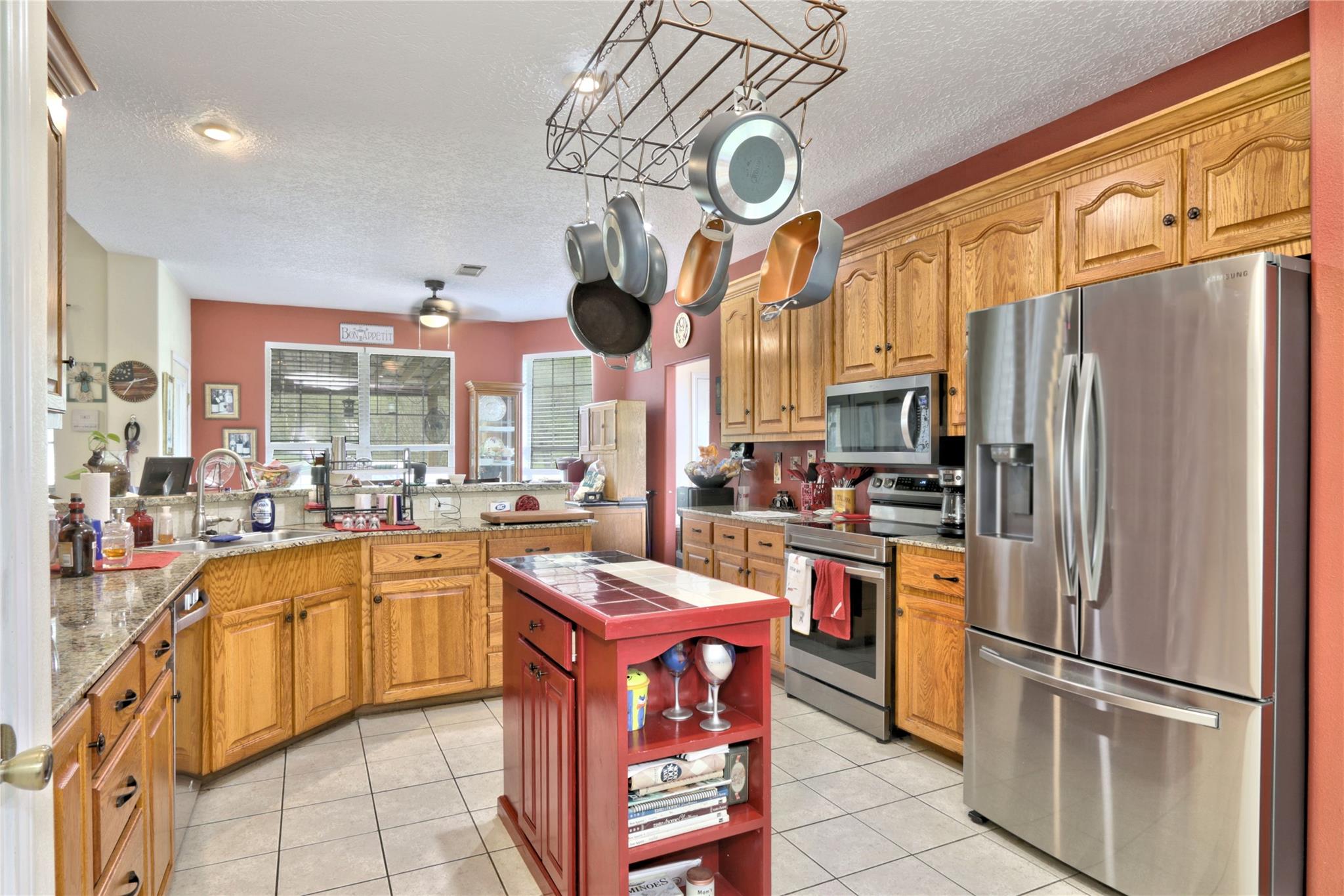 18135 N State Highway 75