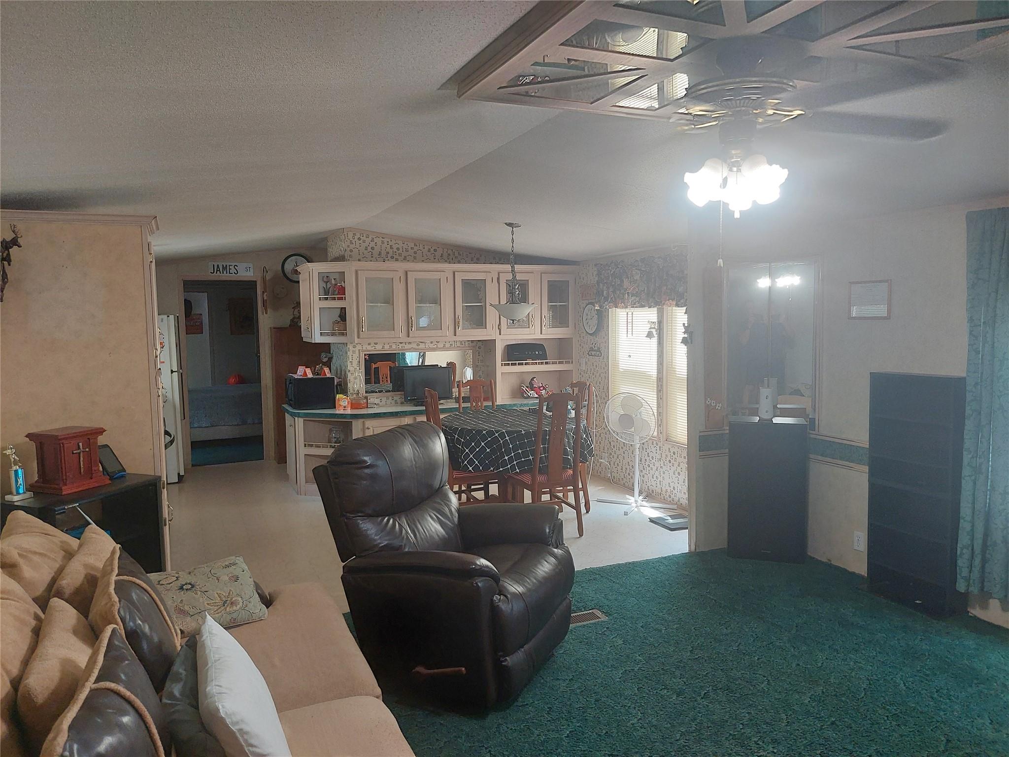 130 County Road 3291