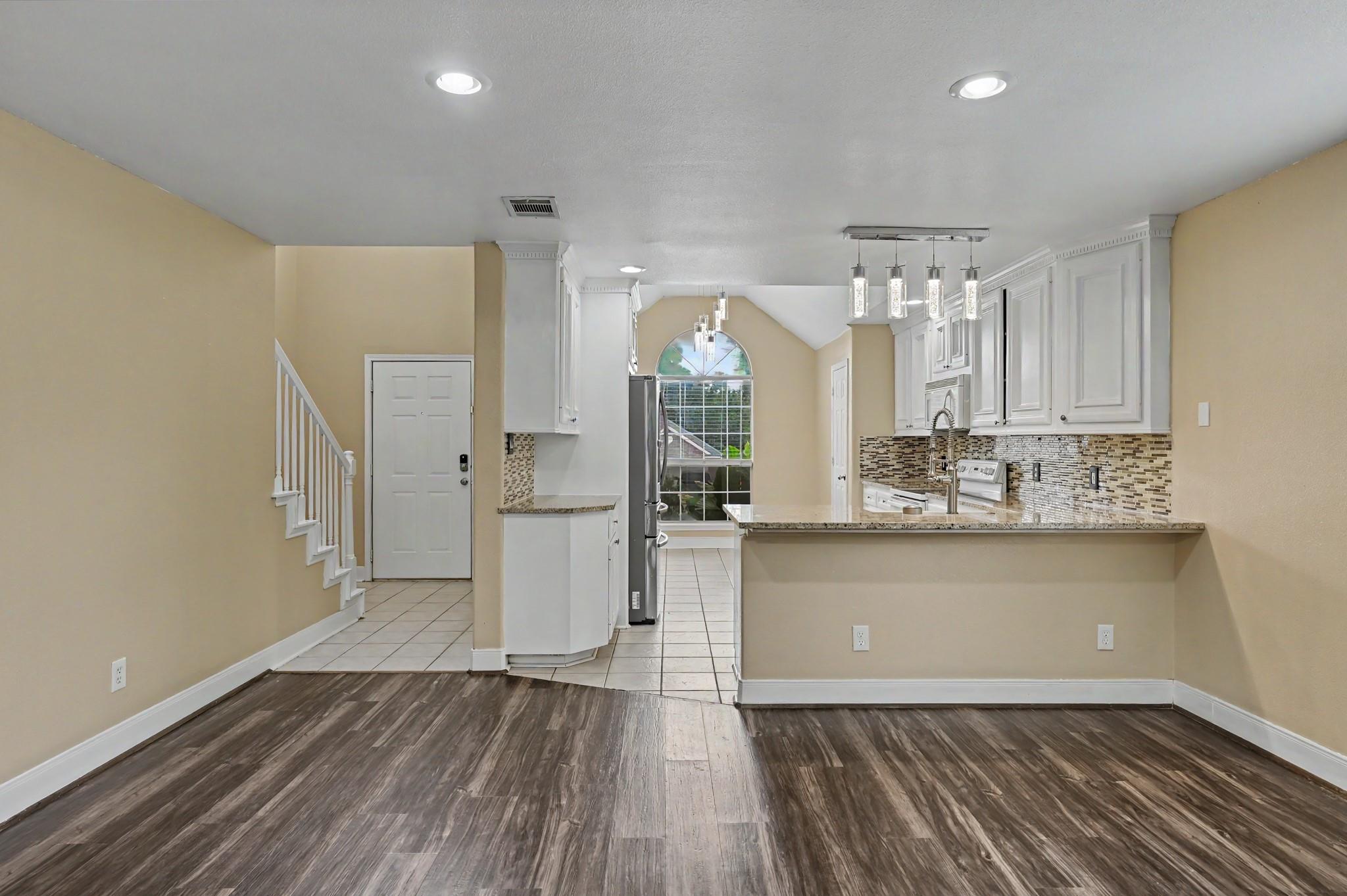 18477 Sunrise Oaks Court