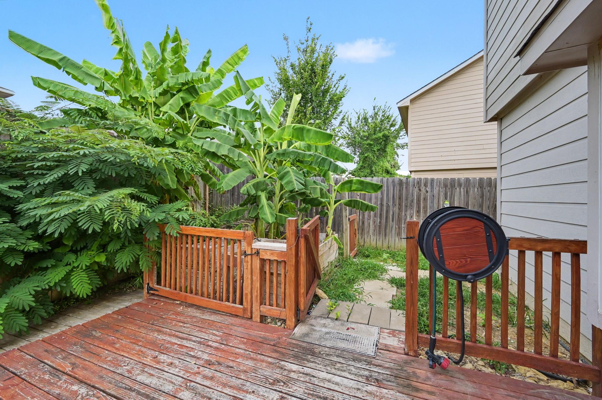 18477 Sunrise Oaks Court
