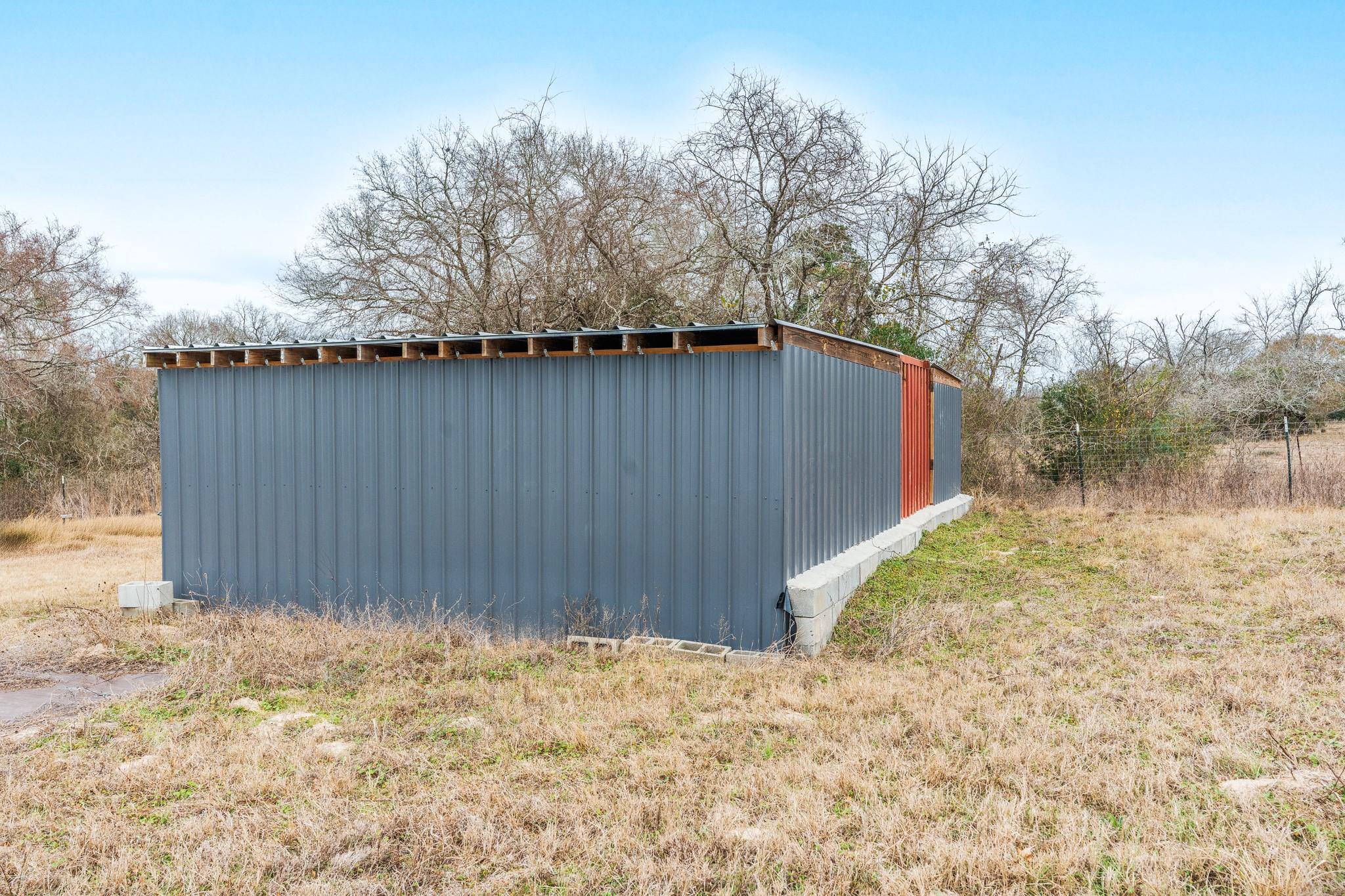 2077 County Road 408