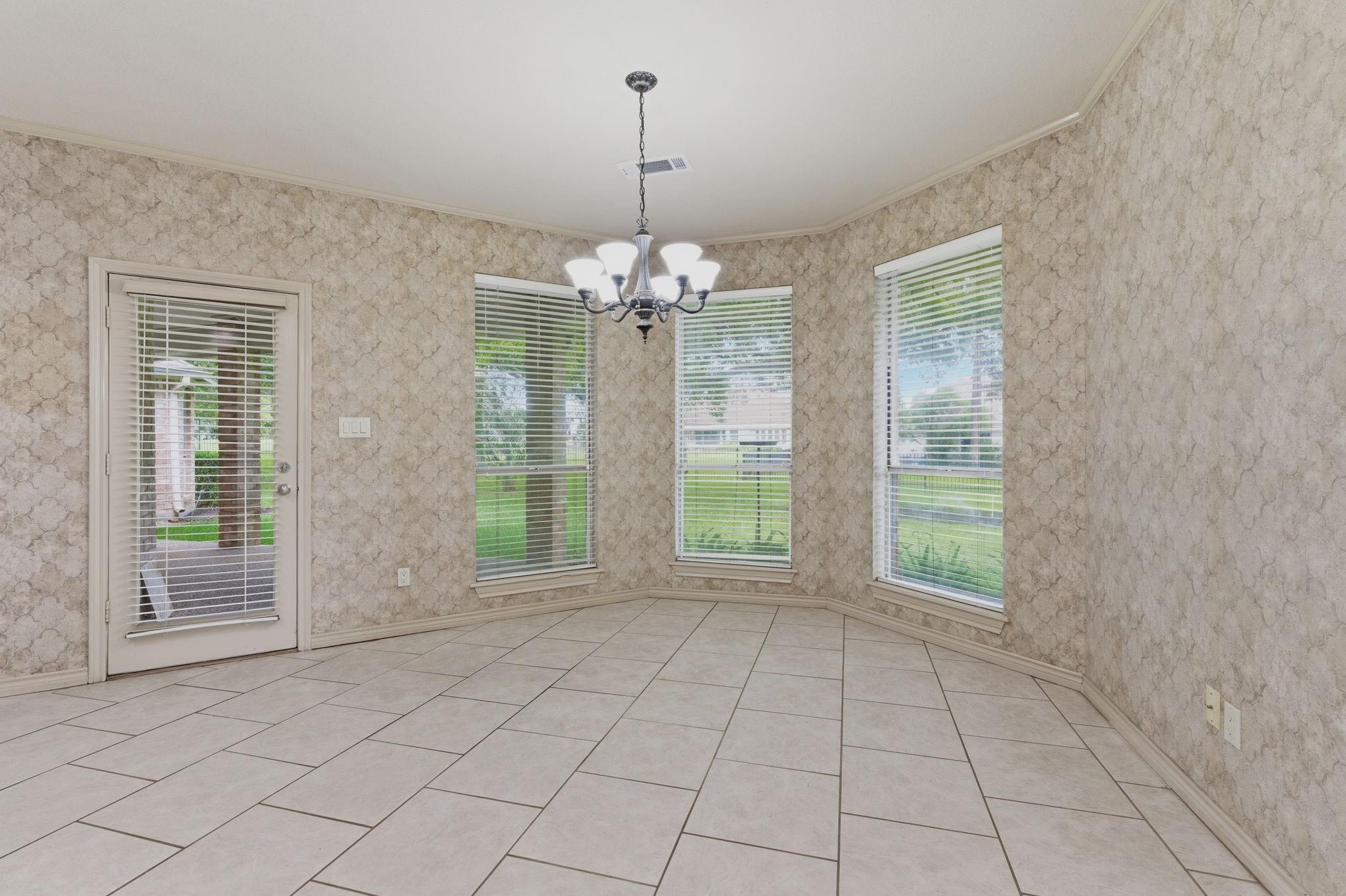 89 La Mirada Drive