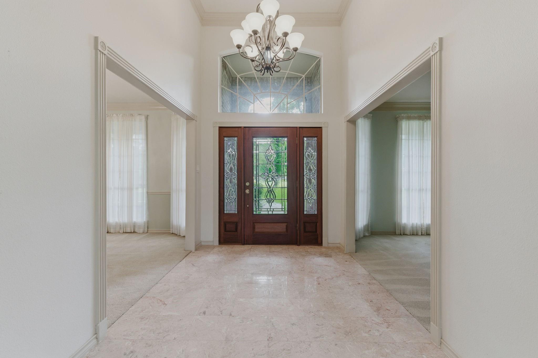 89 La Mirada Drive