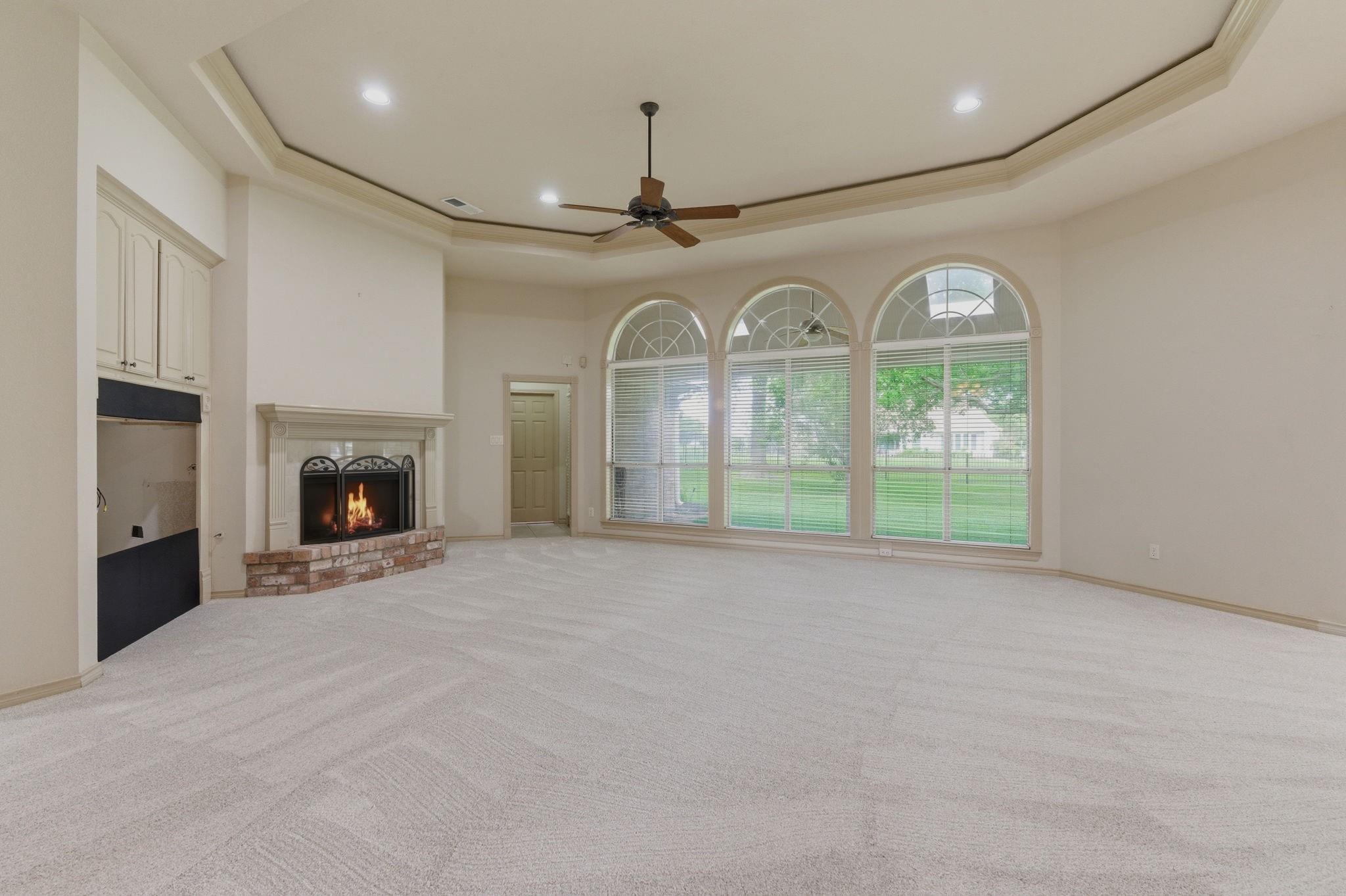 89 La Mirada Drive