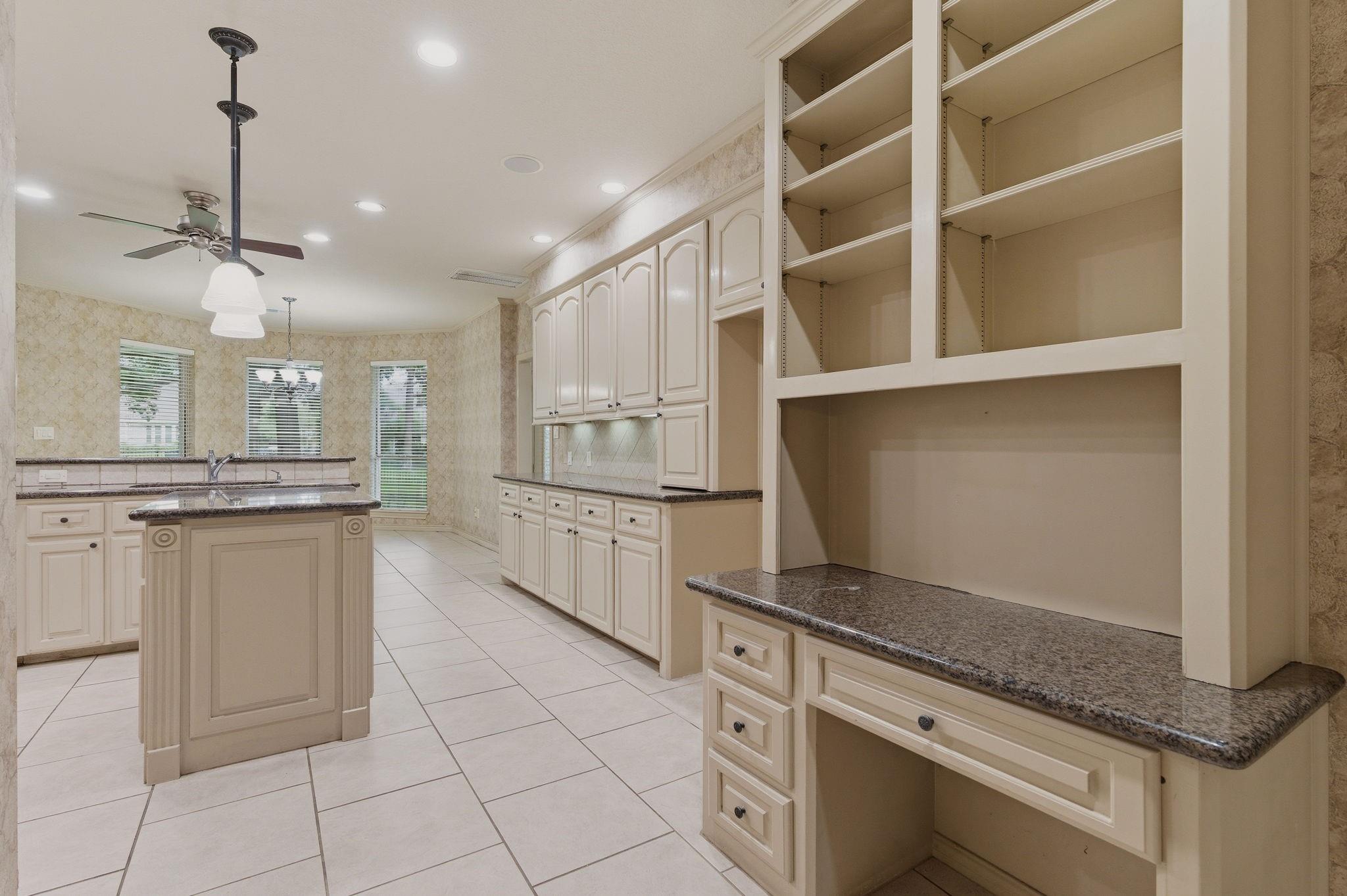 89 La Mirada Drive