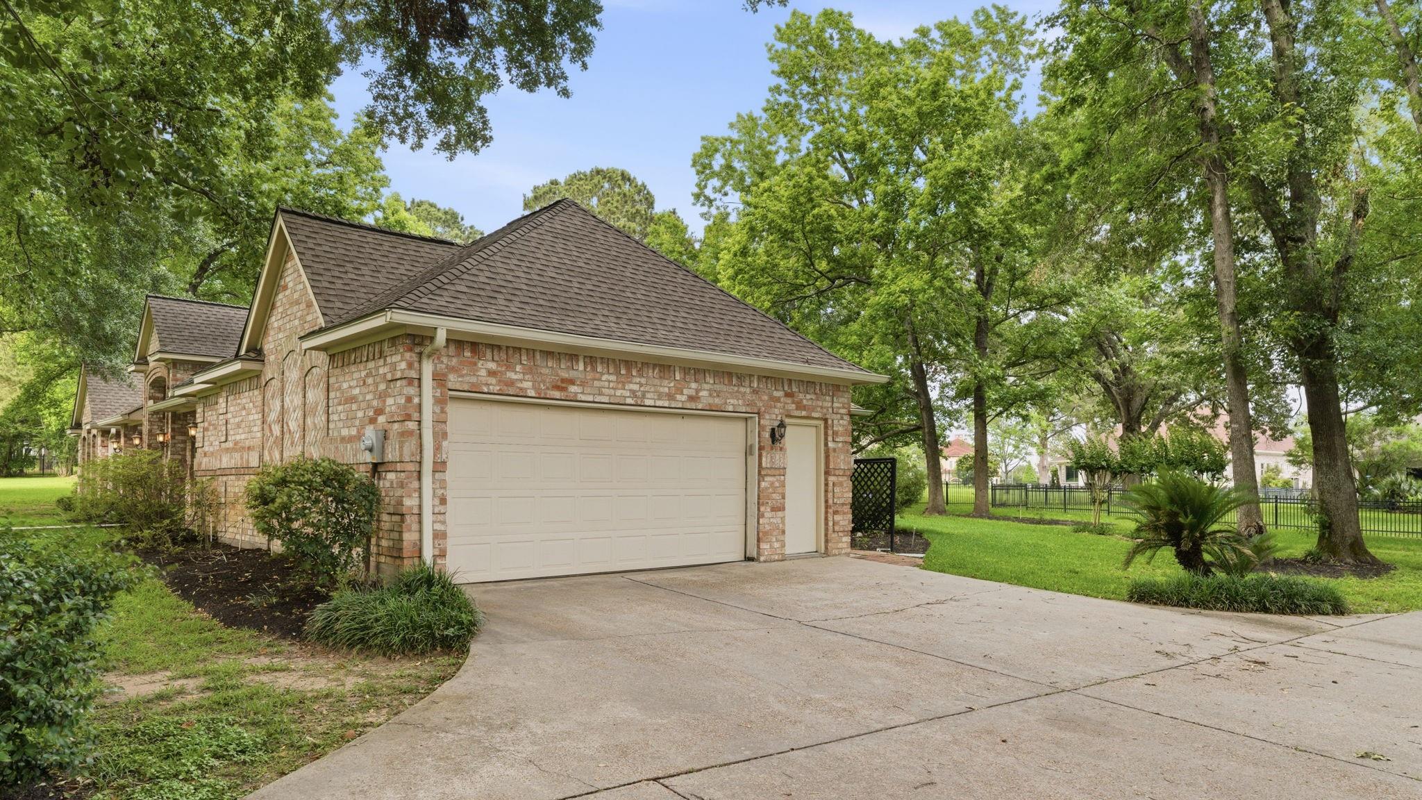 89 La Mirada Drive