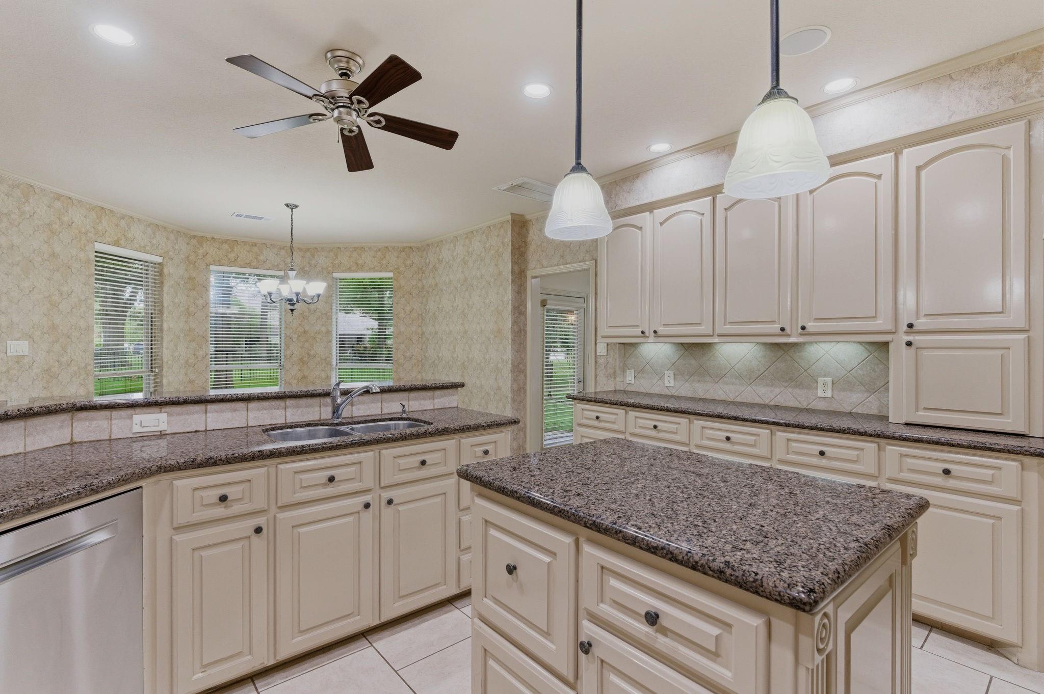 89 La Mirada Drive