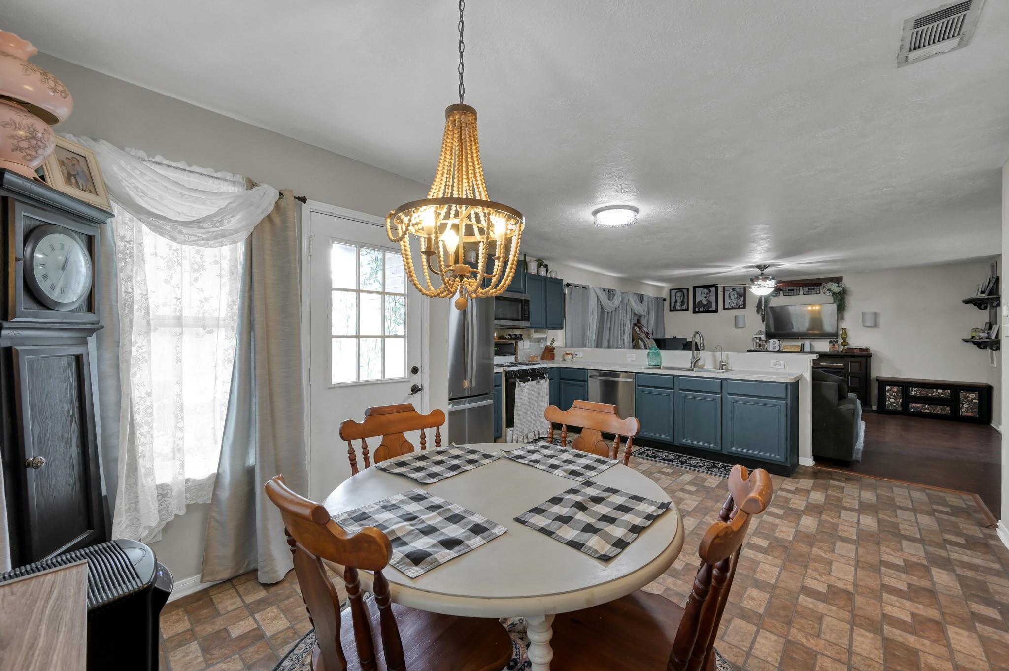 19814 Shores Edge Drive