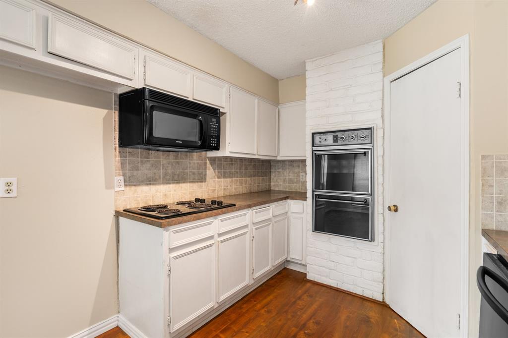 23030 Cranberry Trail