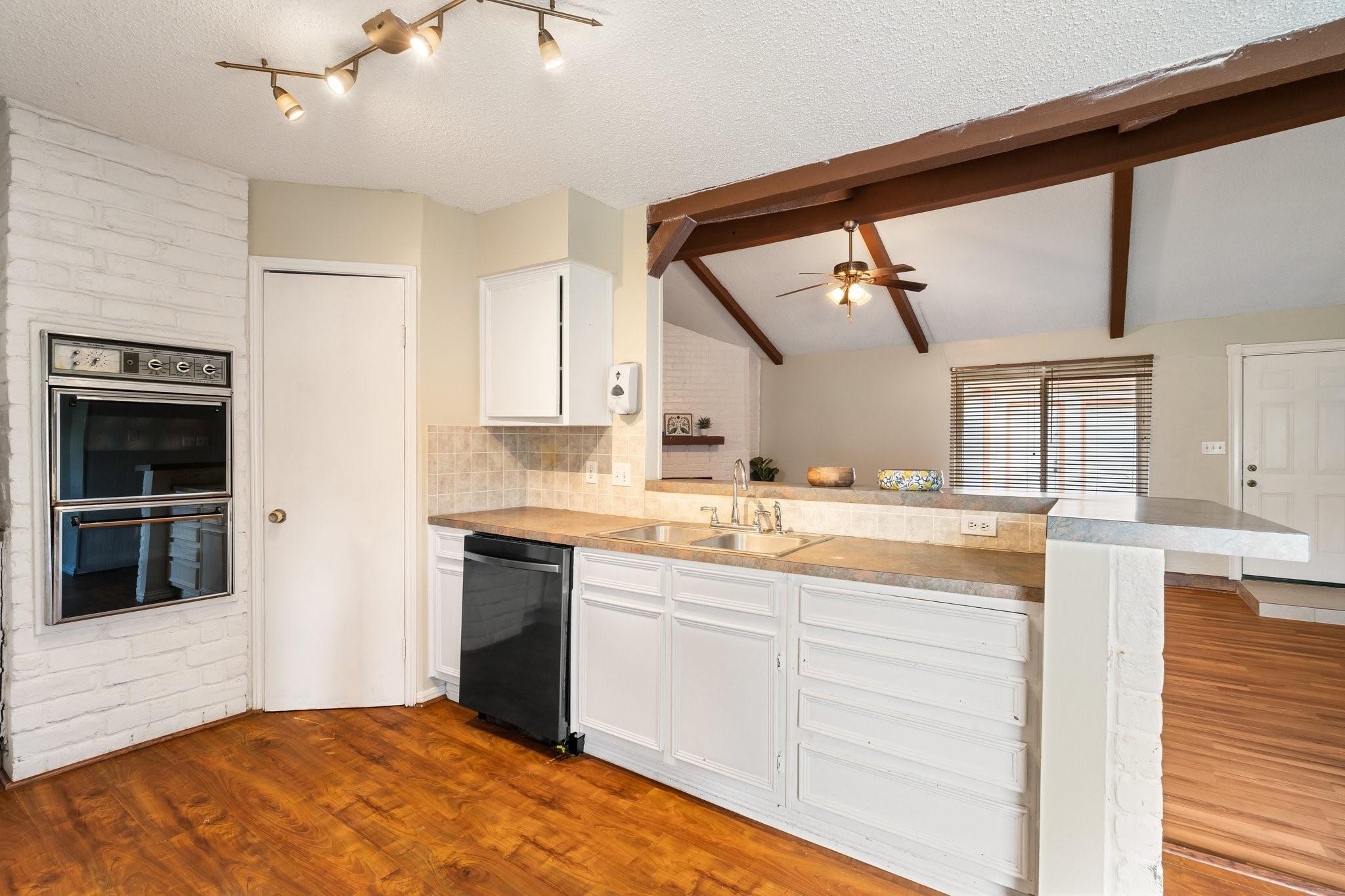 23030 Cranberry Trail