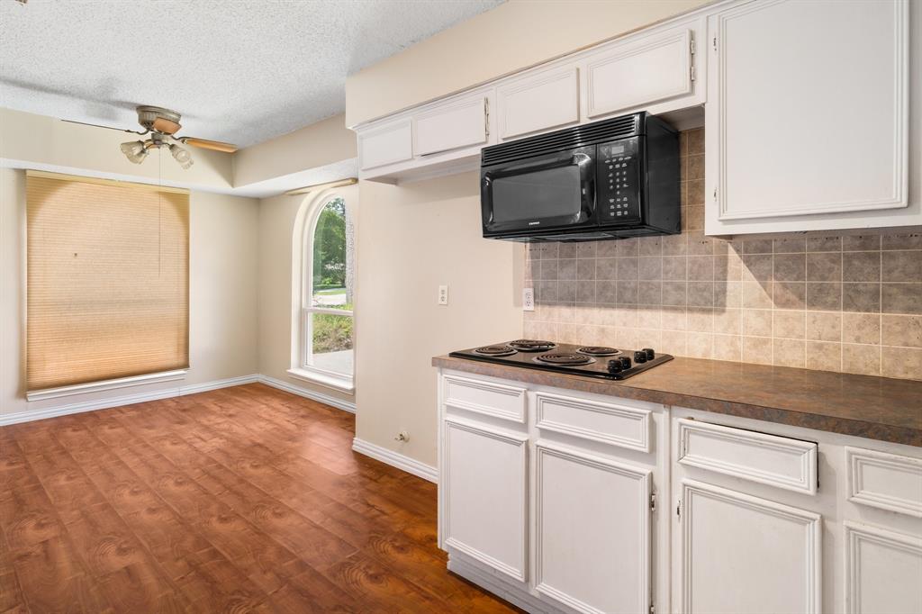 23030 Cranberry Trail