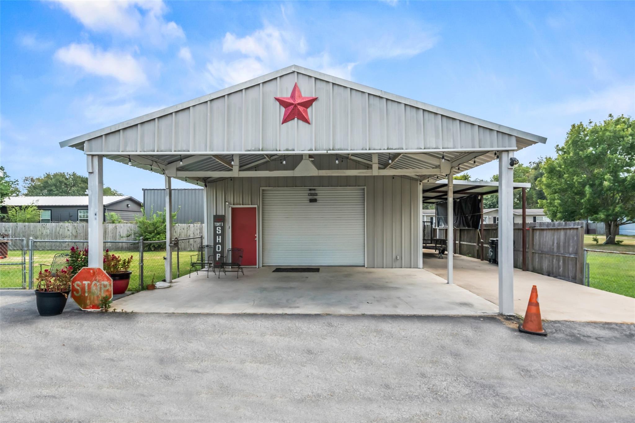 28599 Bunting Road, Waller