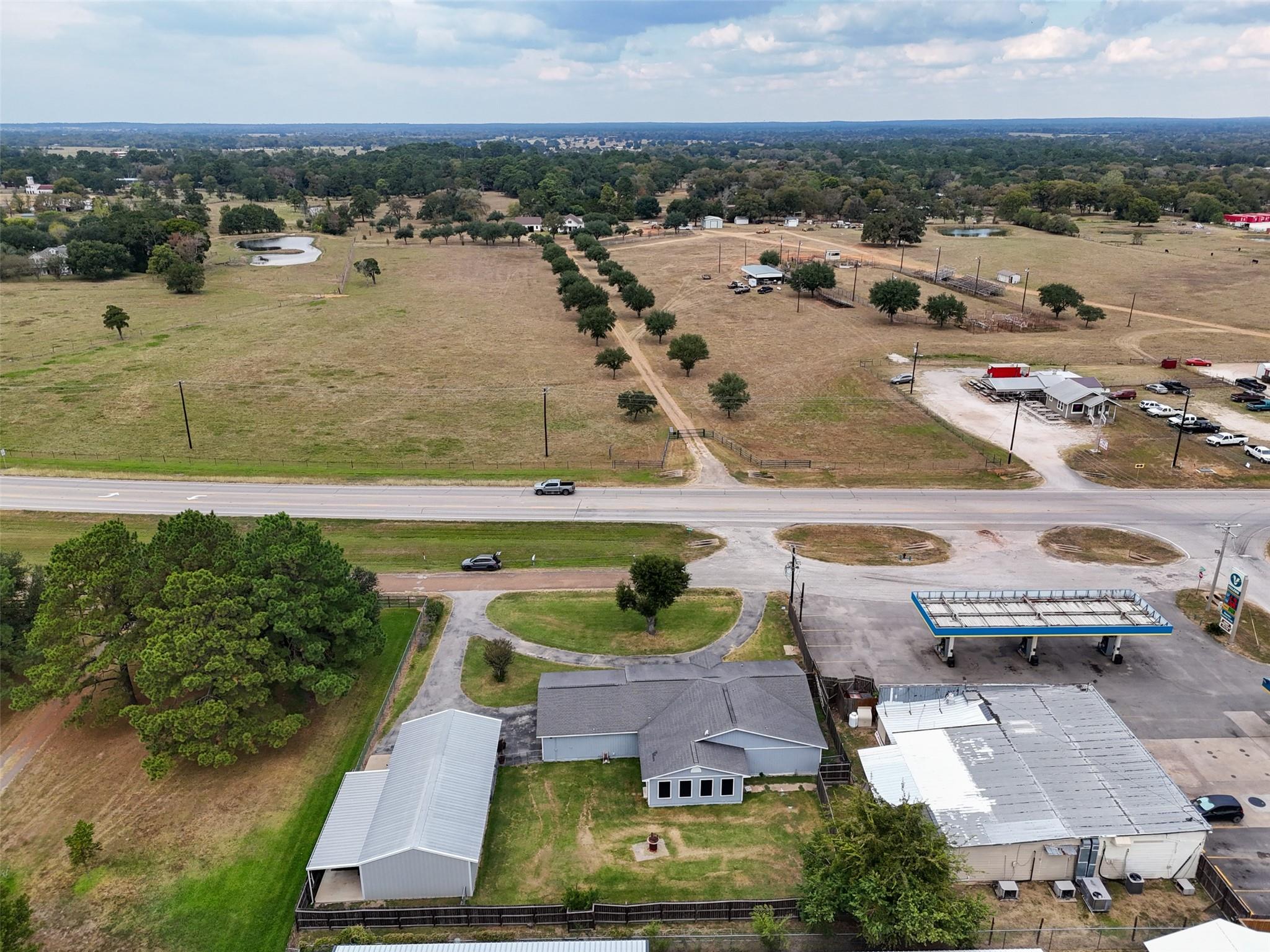 28599 Bunting Road, Waller