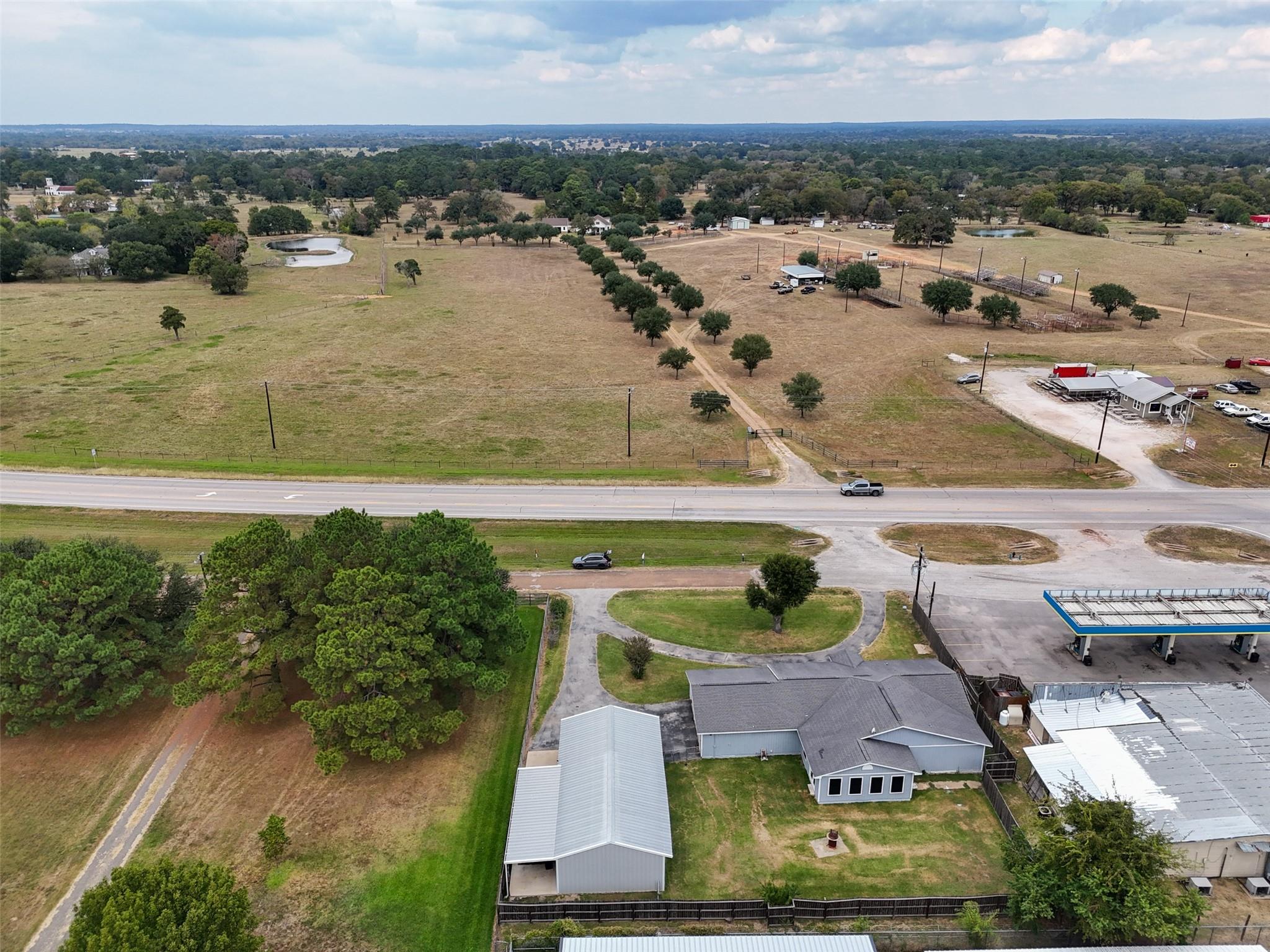28599 Bunting Road, Waller