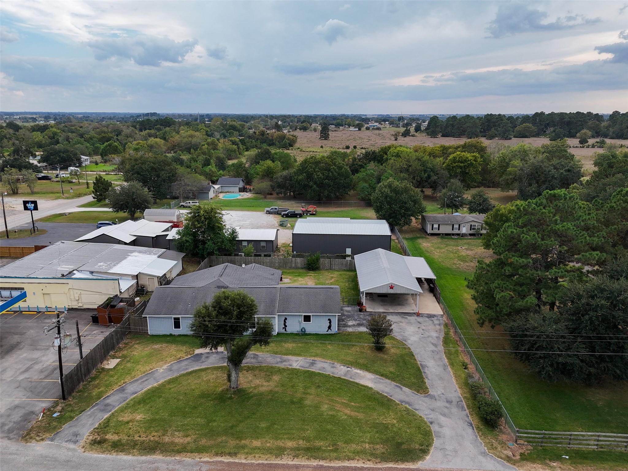 28599 Bunting Road, Waller