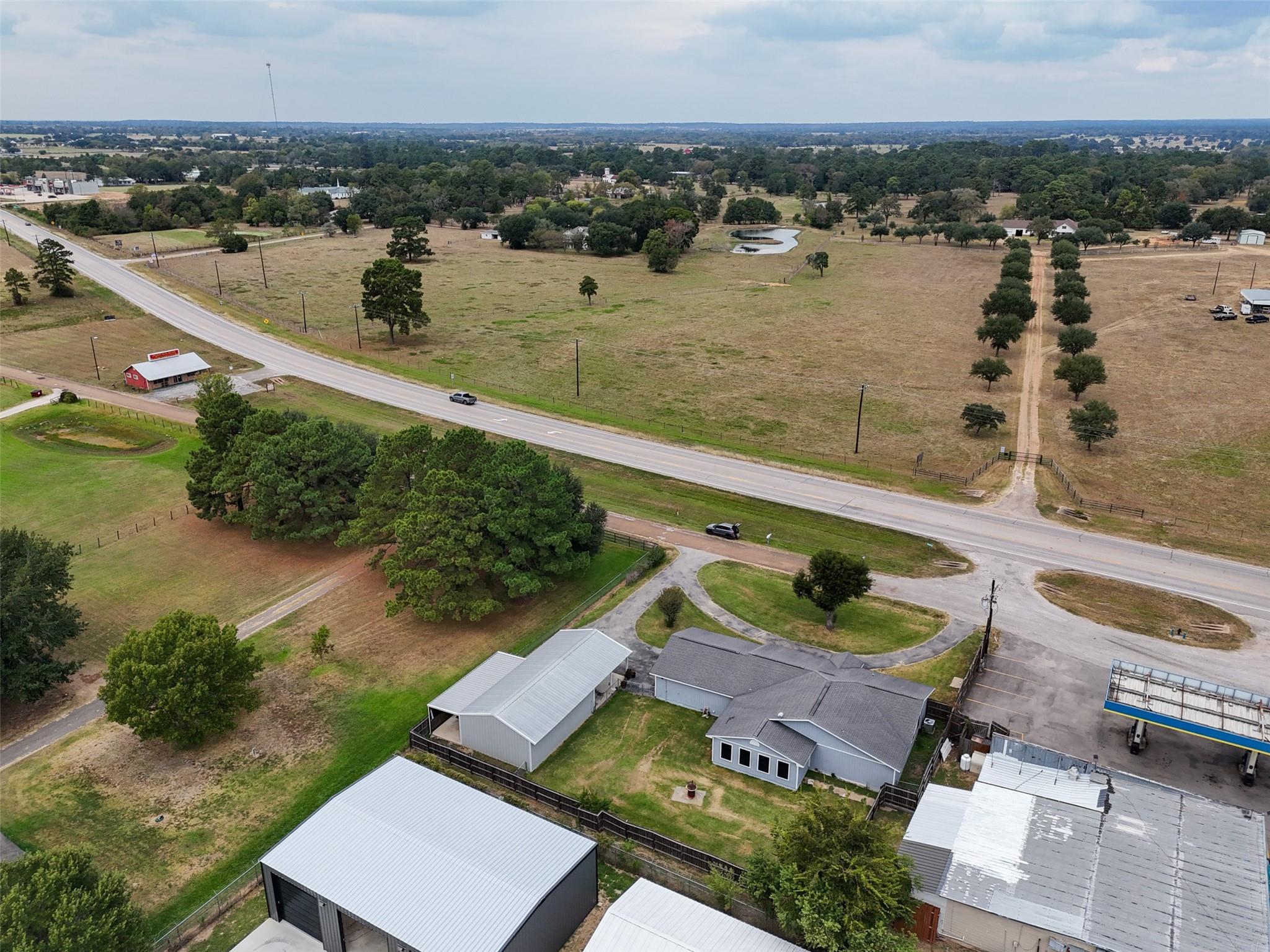 28599 Bunting Road, Waller