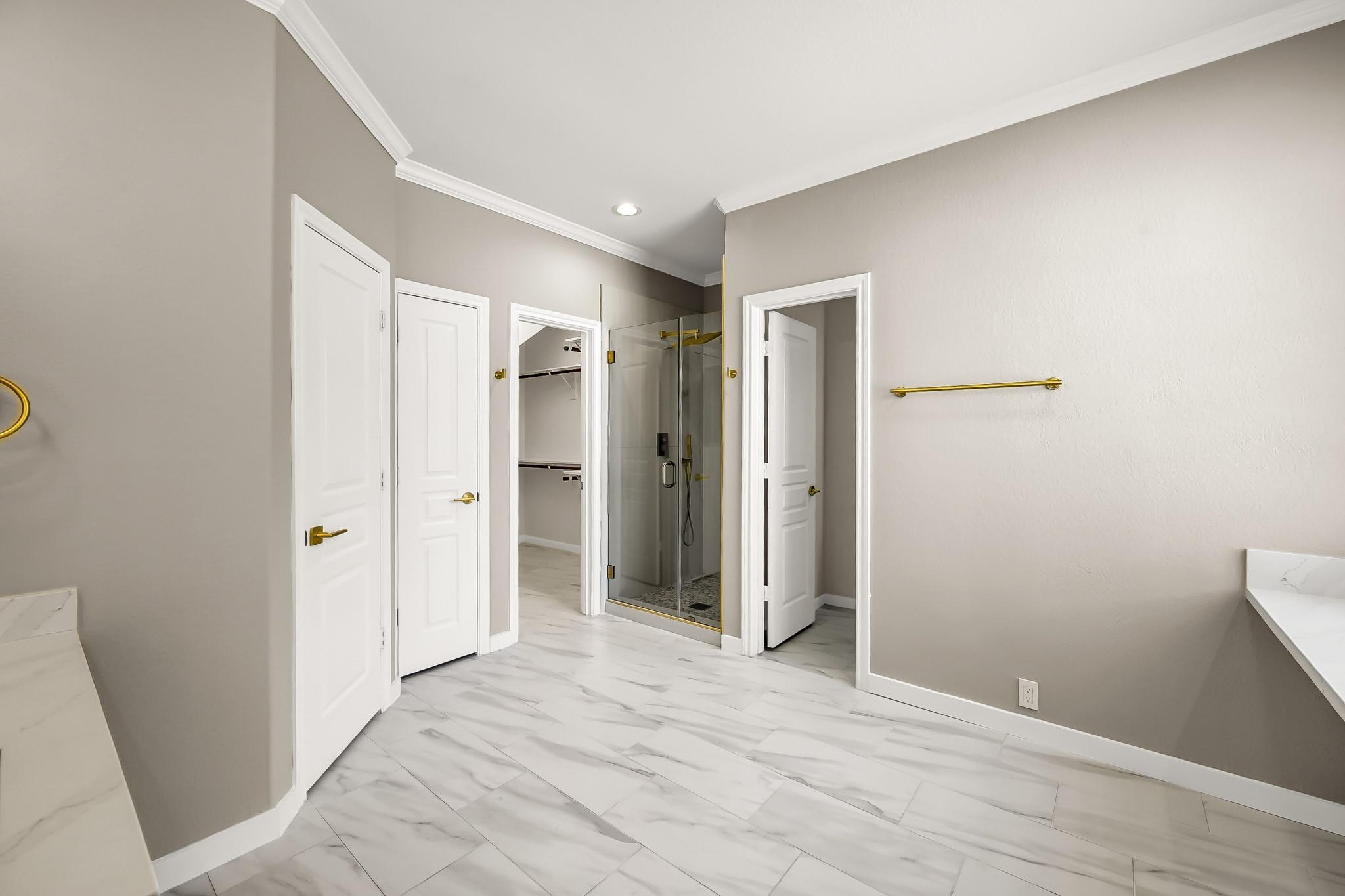 2425 W Bramlet Drive, Conroe