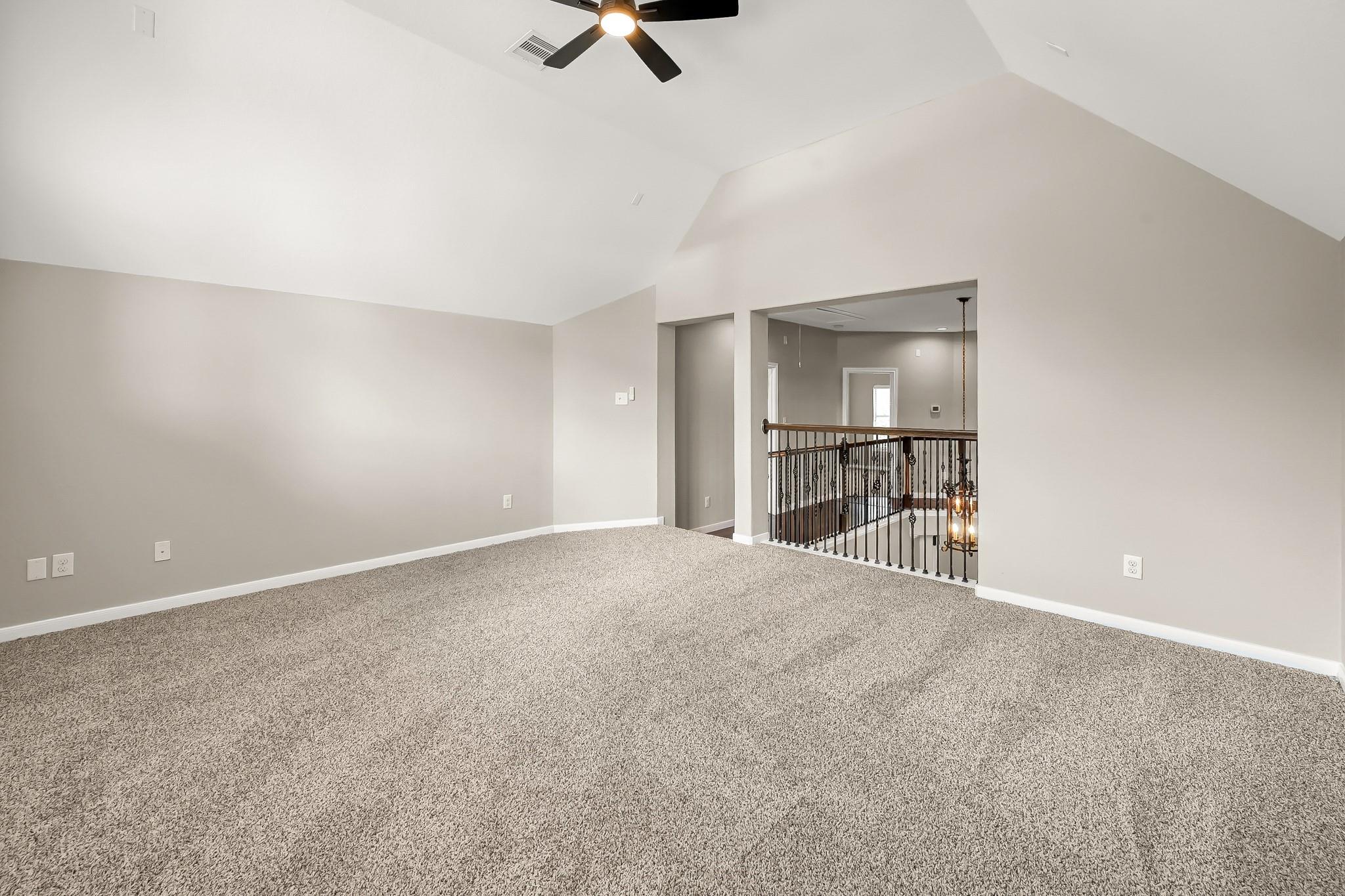 2425 W Bramlet Drive, Conroe