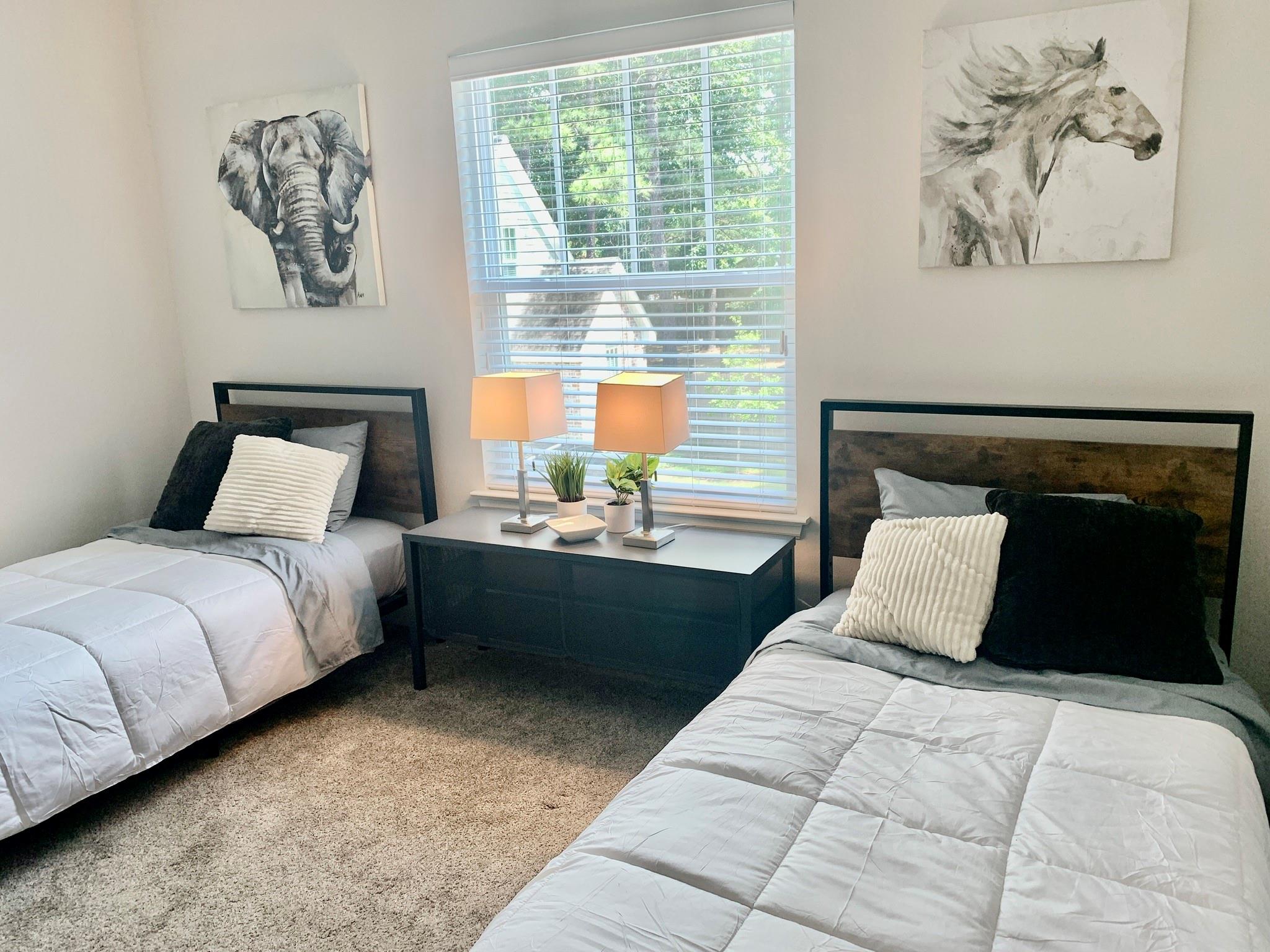 25110 Glen Loch