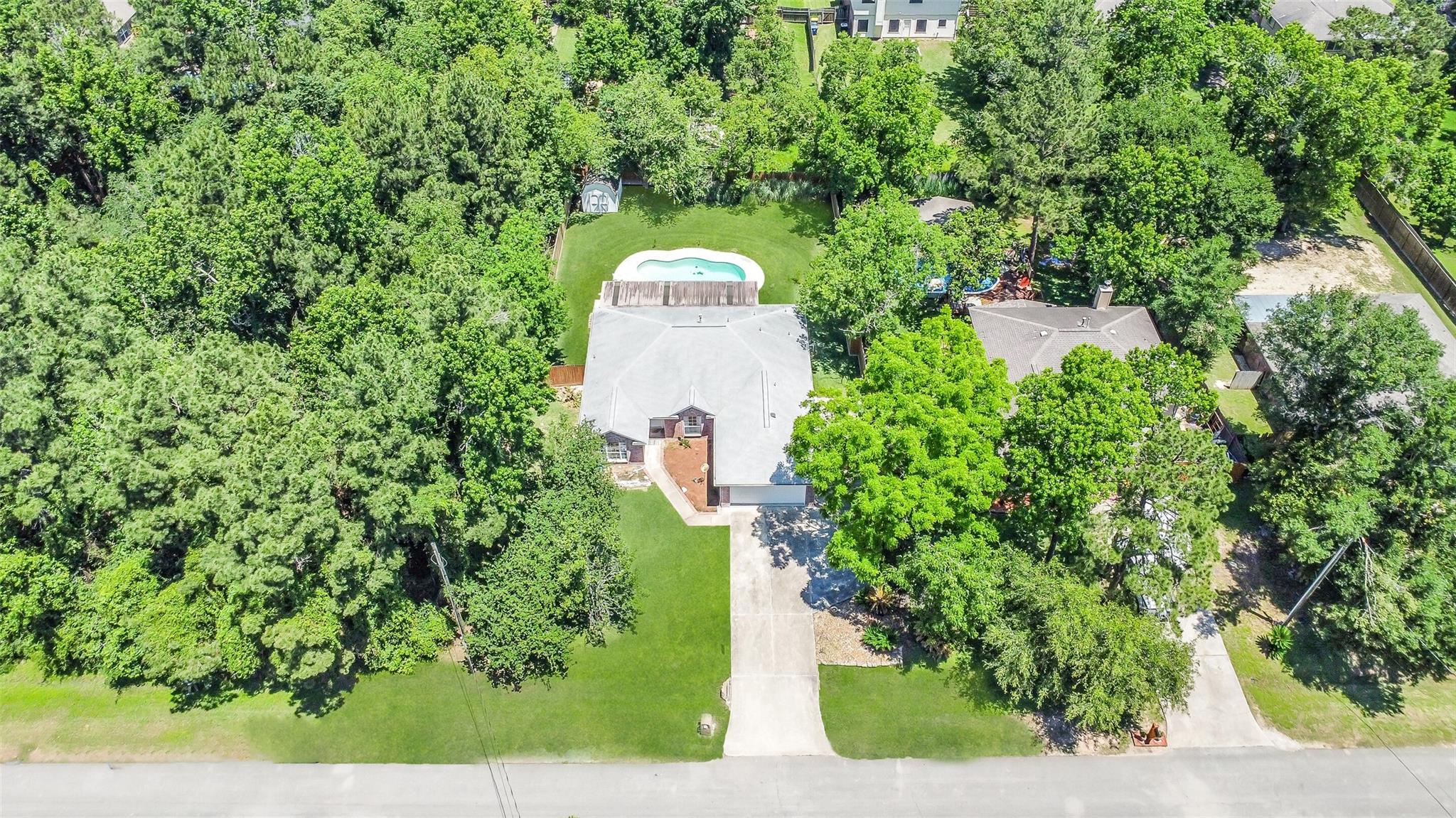 6806 Woodland Oaks