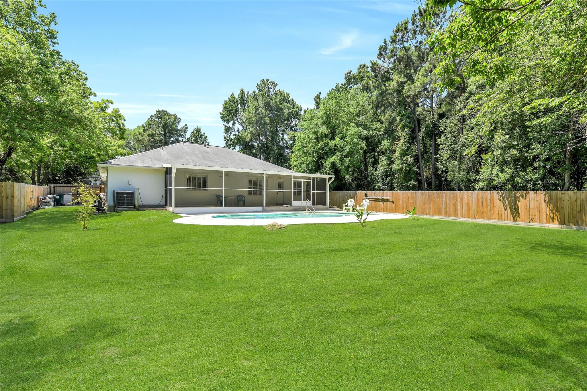 6806 Woodland Oaks