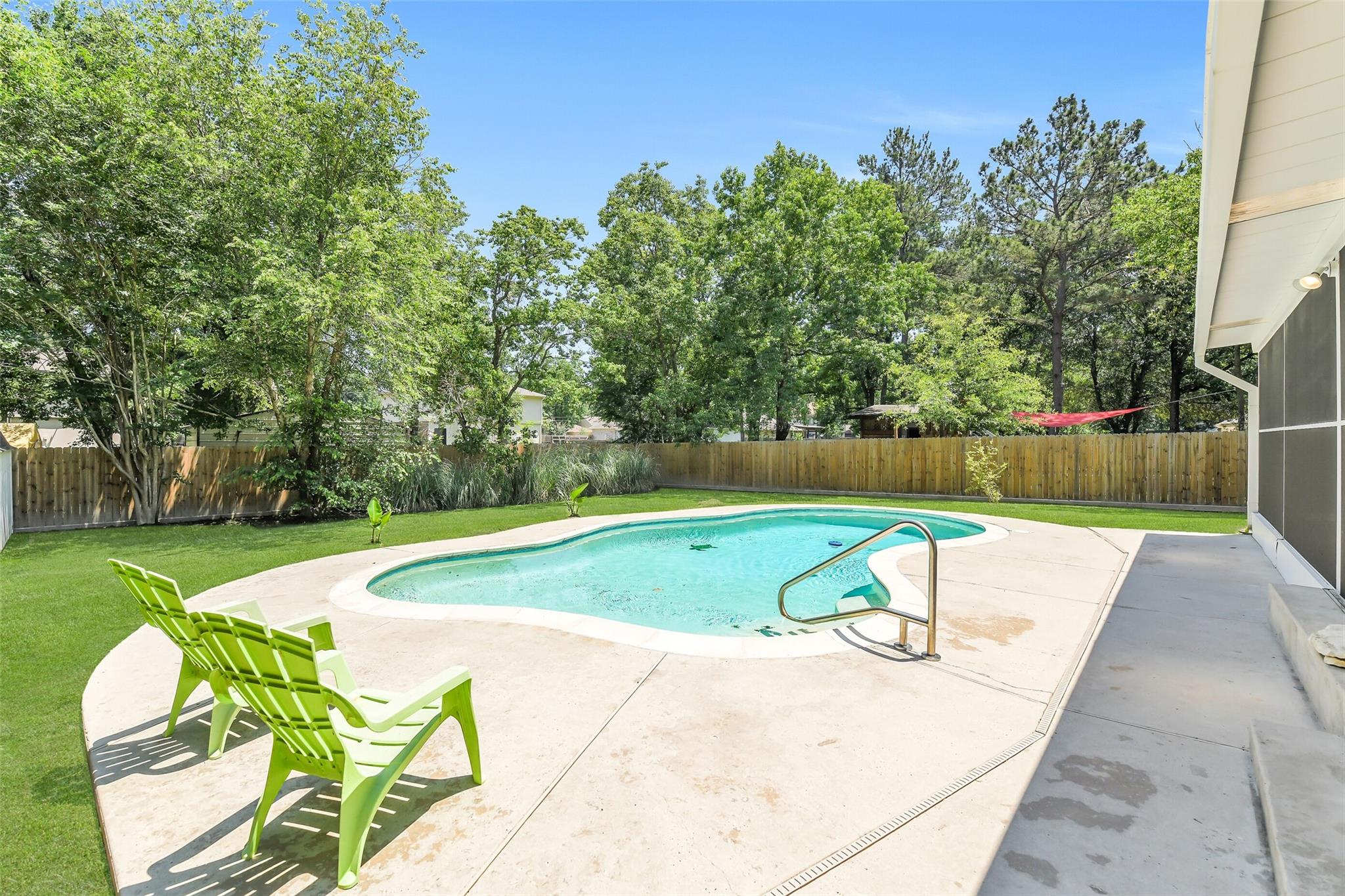 6806 Woodland Oaks